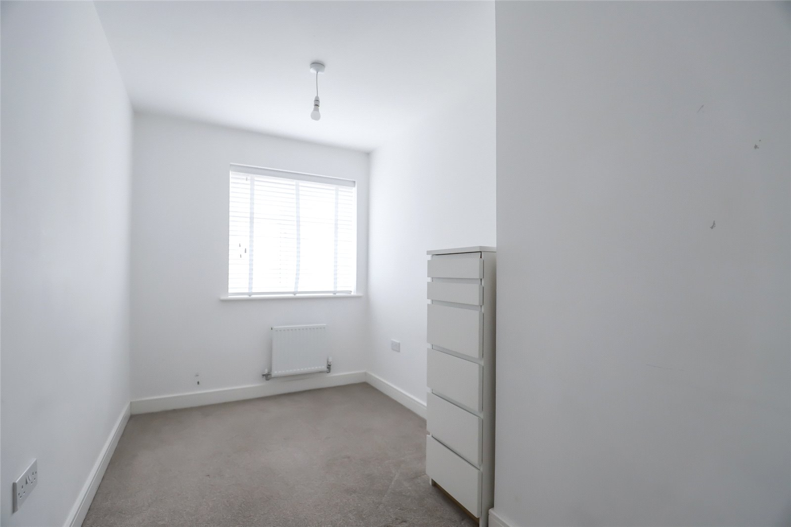 3 bed end of terrace house for sale in Falcon Way, St. Albans, Hertfordshire, AL4  - Property Image 8