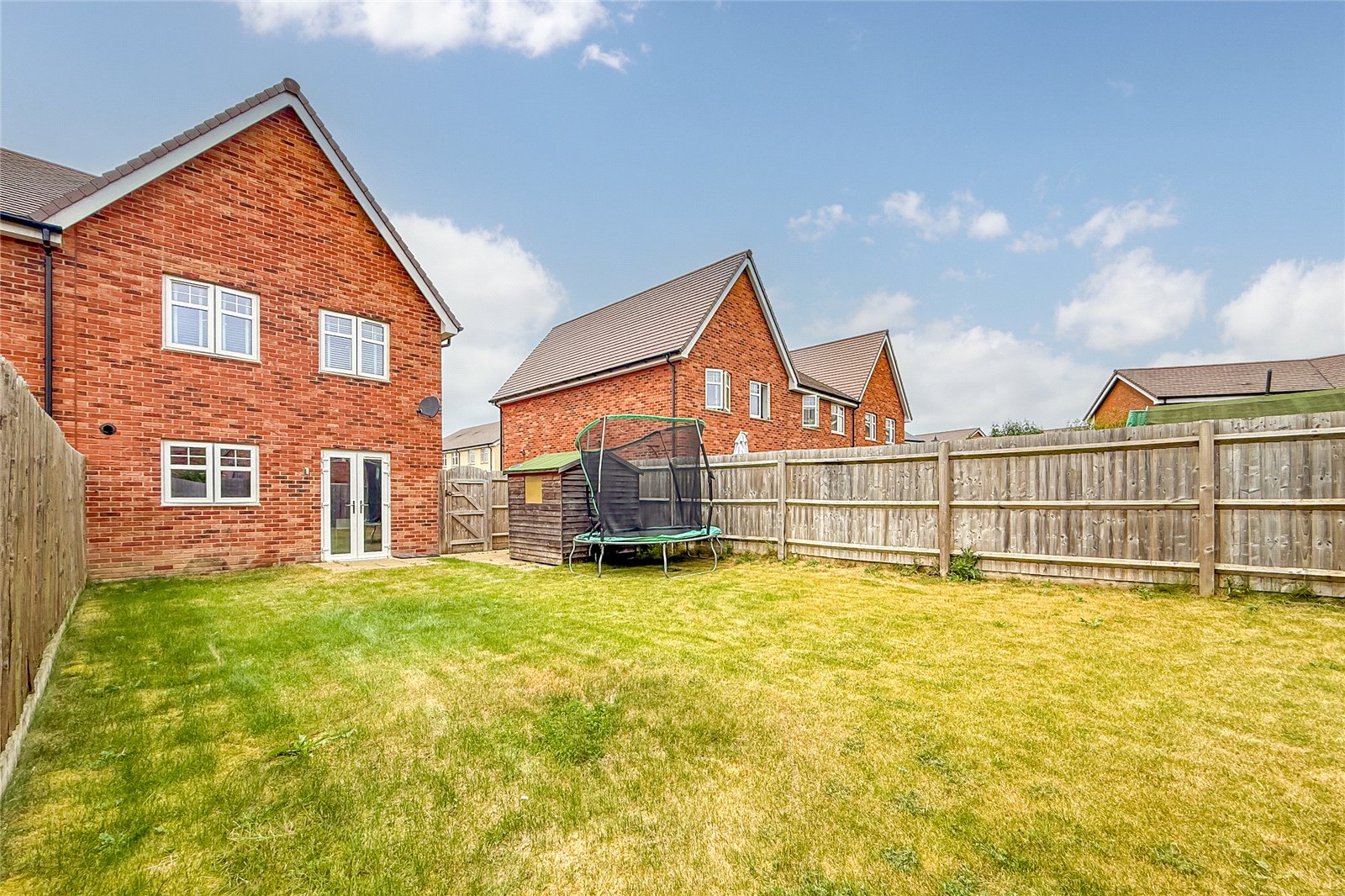 3 bed end of terrace house for sale in Falcon Way, St. Albans, Hertfordshire, AL4  - Property Image 11