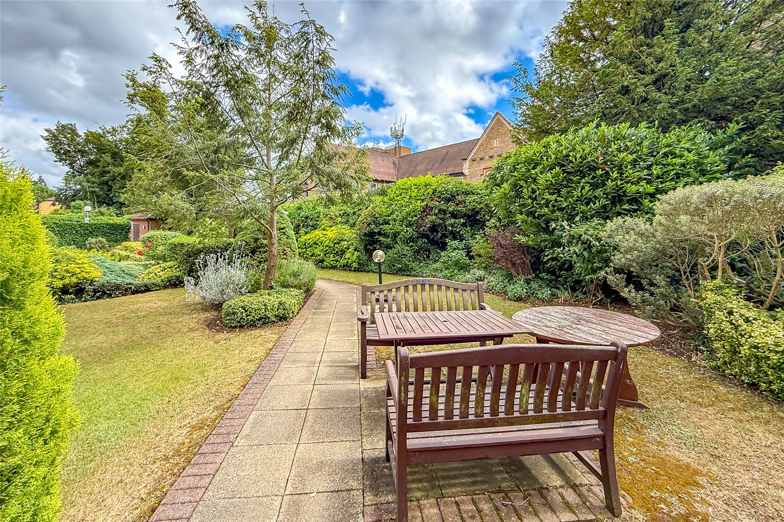 1 bed apartment for sale in Hatfield Road, St. Albans, Hertfordshire, AL1 - Property Image 14
