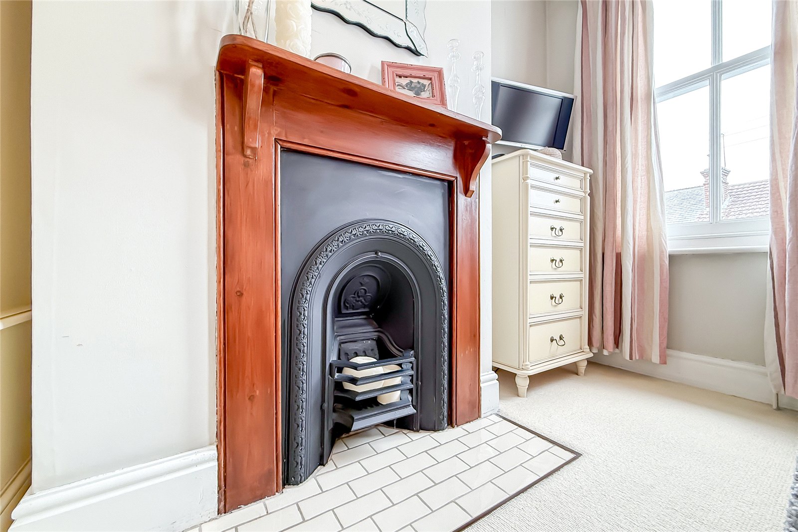 3 bed terraced house for sale in Heath Road, St. Albans, Hertfordshire, AL1 - Property Image 19