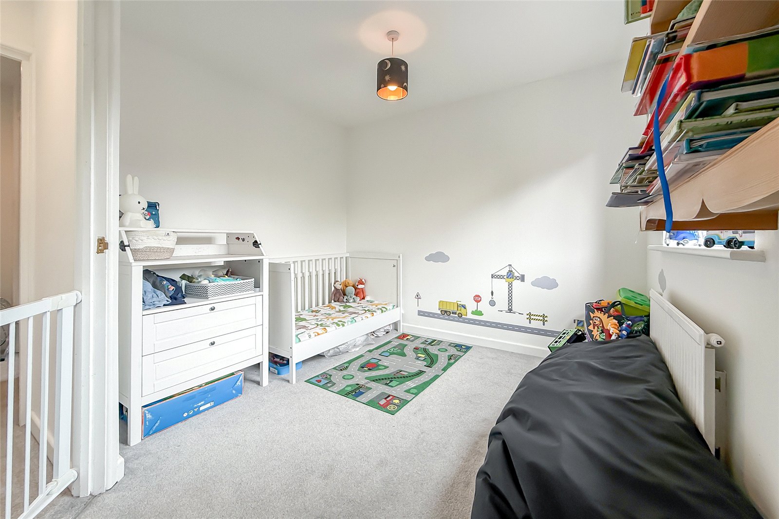 2 bed terraced house for sale in Wynchlands Crescent, St. Albans, Hertfordshire, AL4  - Property Image 5