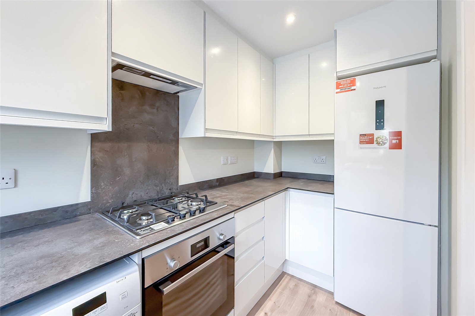 2 bed end of terrace house to rent in Harness Way, St. Albans, Hertfordshire, AL4 - Property Image 13