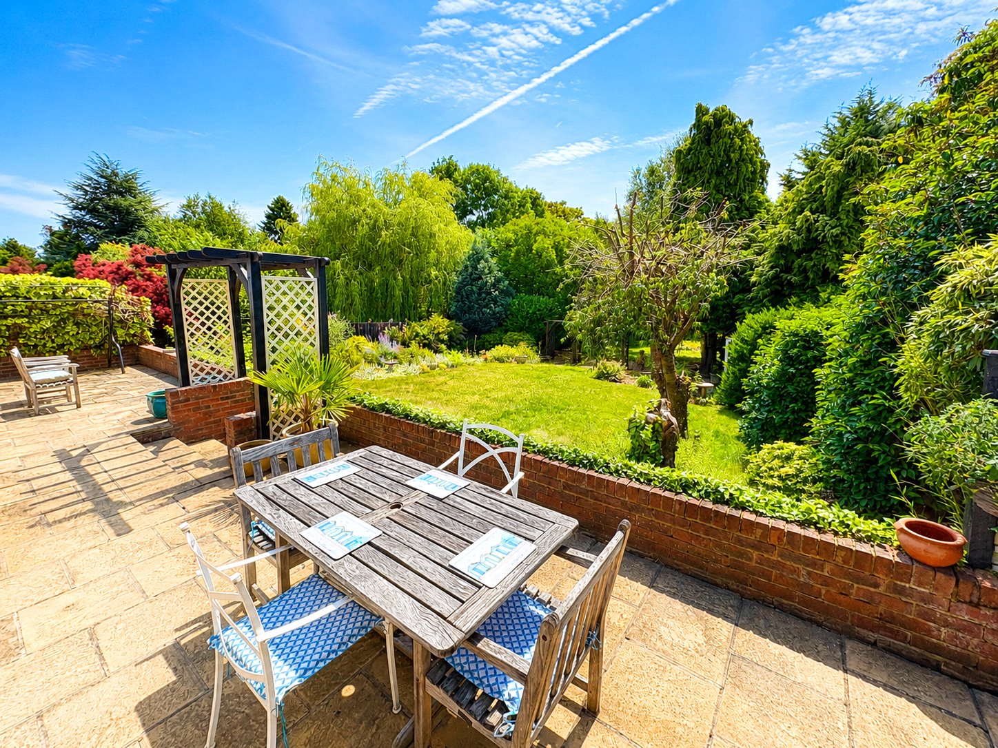 3 bed detached bungalow for sale in Francis Avenue, St. Albans, Hertfordshire, AL3 - Property Image 5