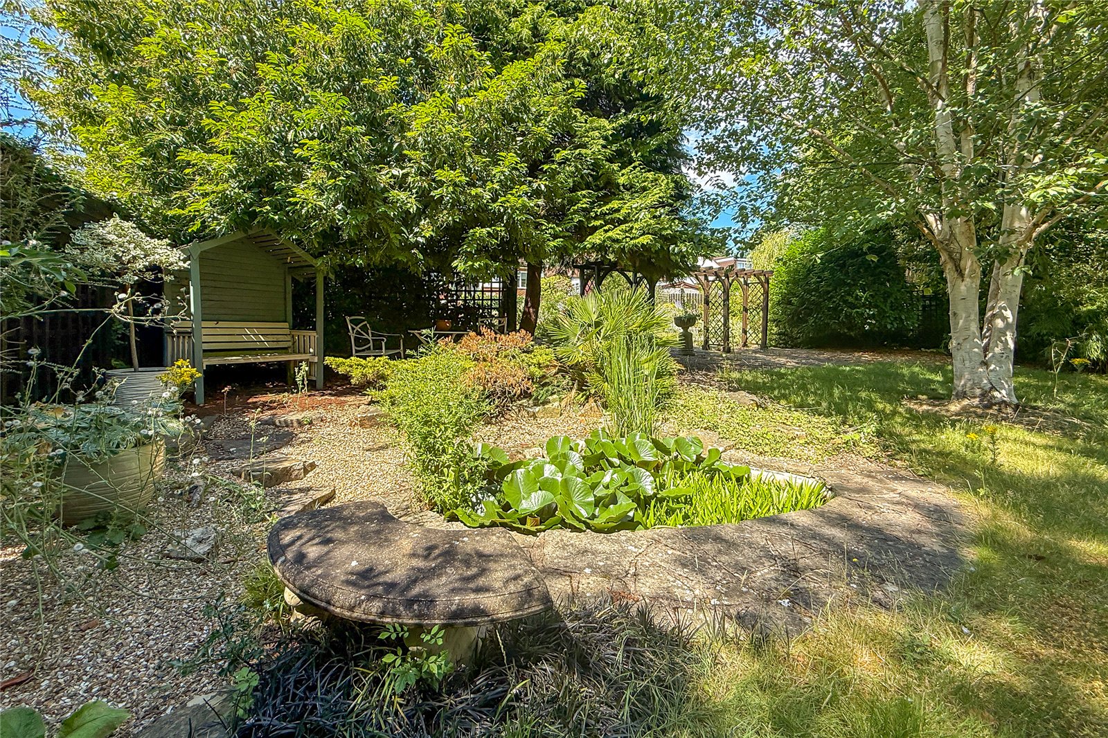3 bed detached bungalow for sale in Francis Avenue, St. Albans, Hertfordshire, AL3 - Property Image 33