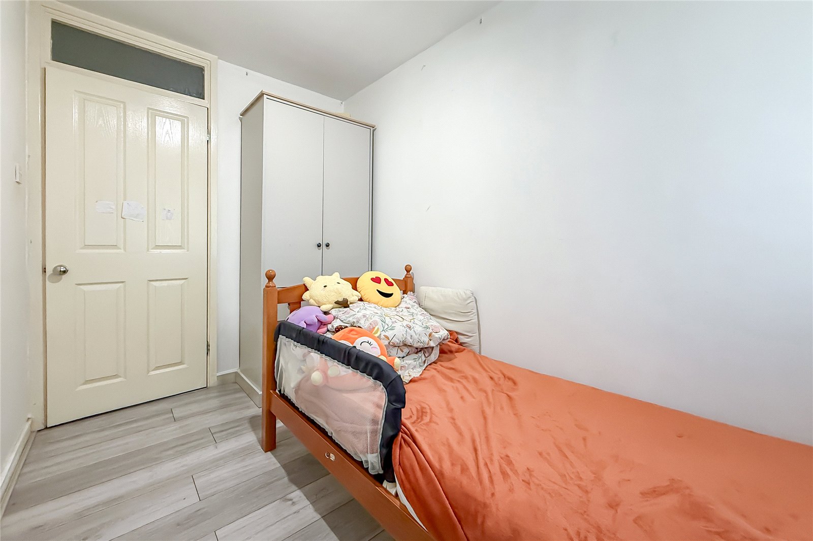 2 bed ground floor flat for sale in Abbots Park, St. Albans, Hertfordshire, AL1 - Property Image 12