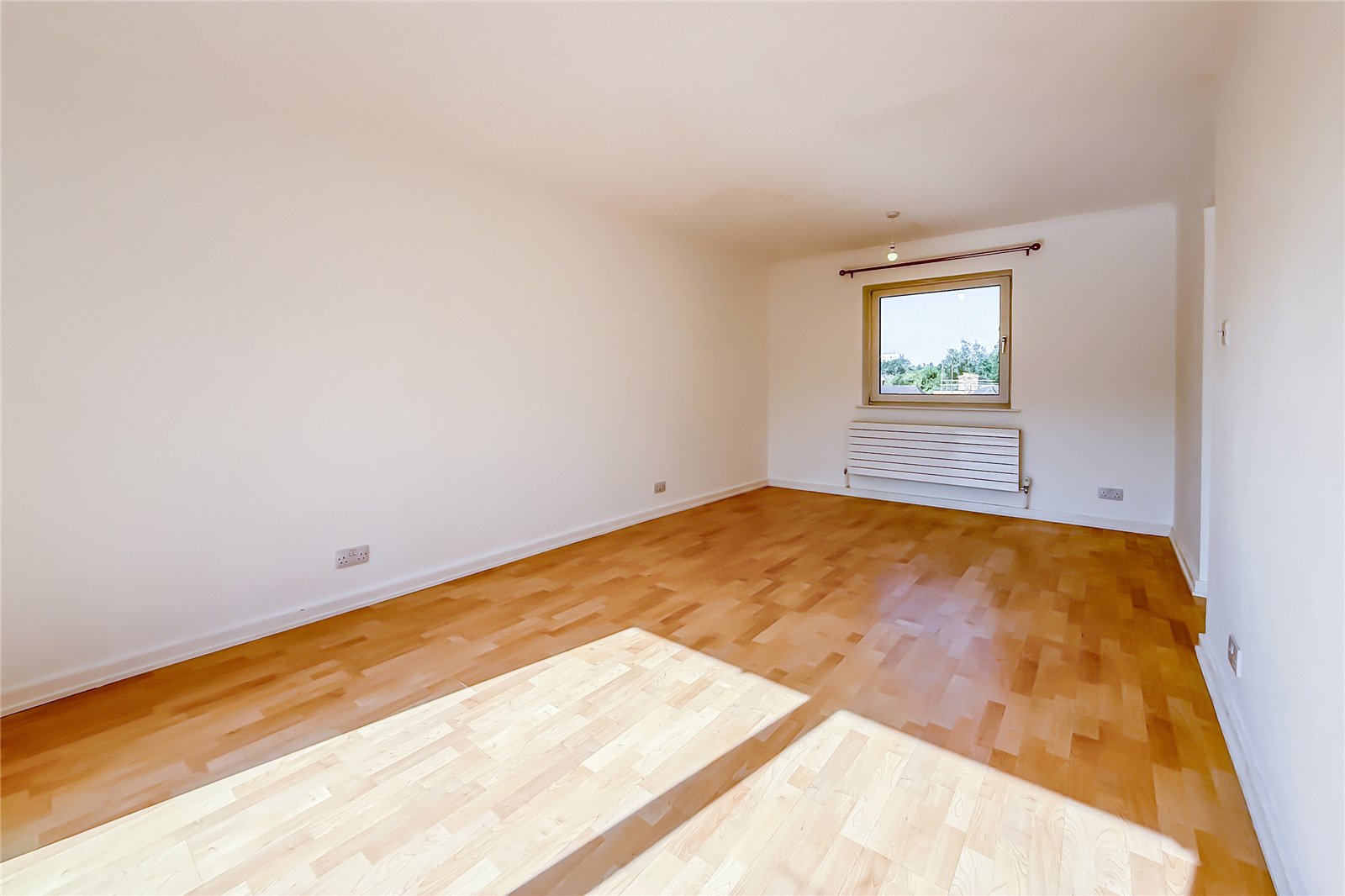 2 bed apartment to rent in Malting Mead, Endymion Road, Hatfield, Hertfordshire, AL10  - Property Image 4