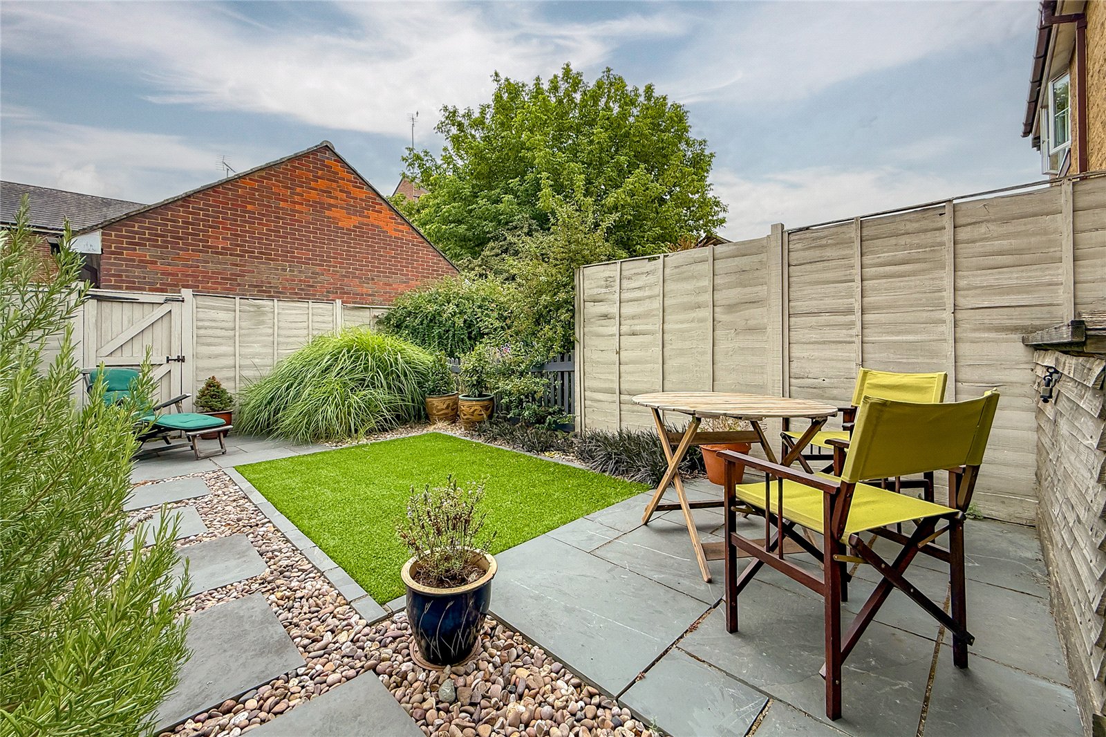 2 bed terraced house for sale in De Tany Court, St Albans, Hertfordshire, AL1 - Property Image 9