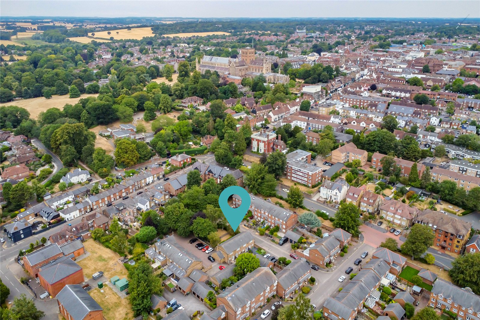 2 bed terraced house for sale in De Tany Court, St Albans, Hertfordshire, AL1 - Property Image 13