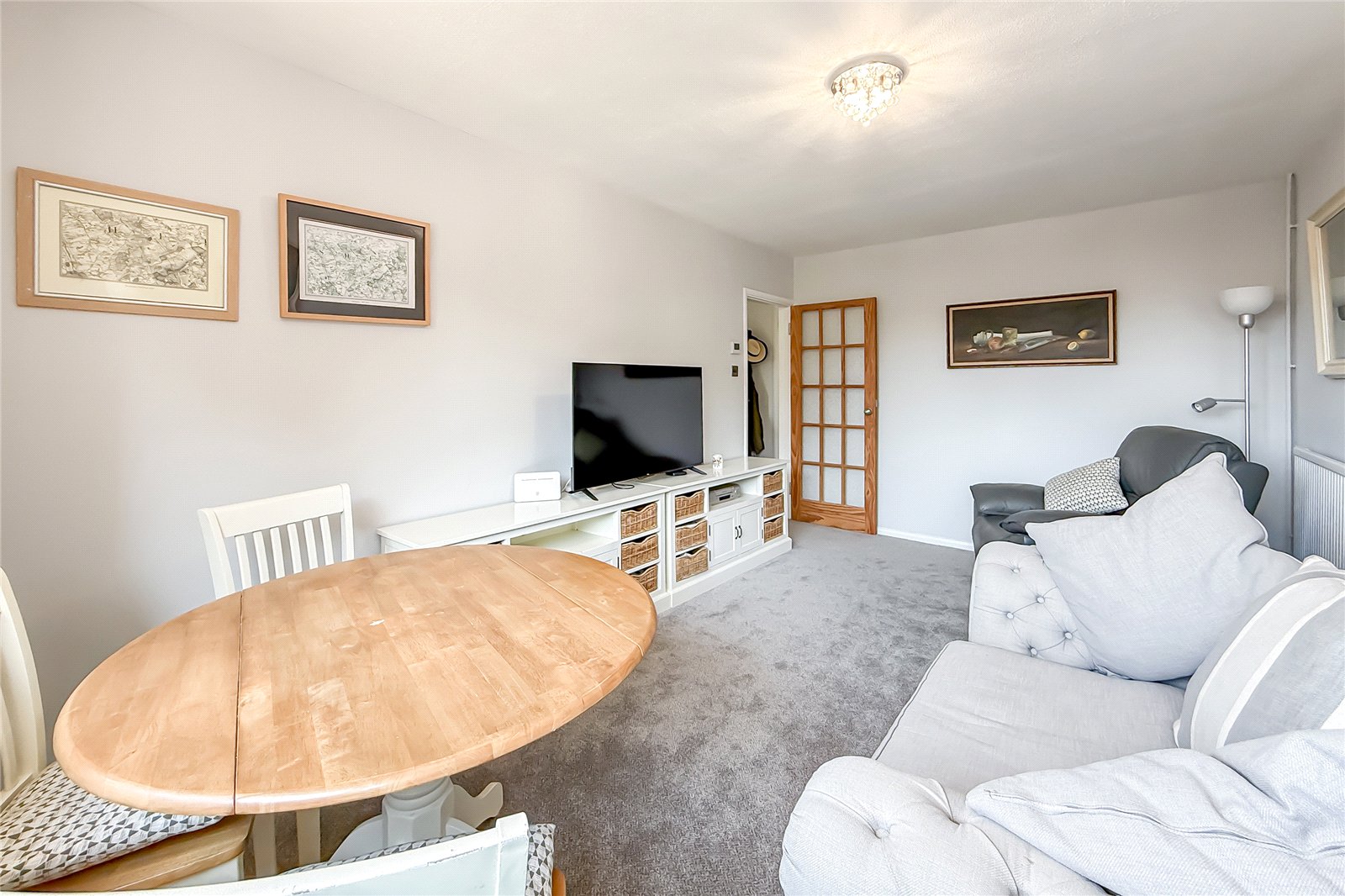 2 bed maisonette for sale in The Beeches, Park Street, St. Albans, Hertfordshire, AL2  - Property Image 15