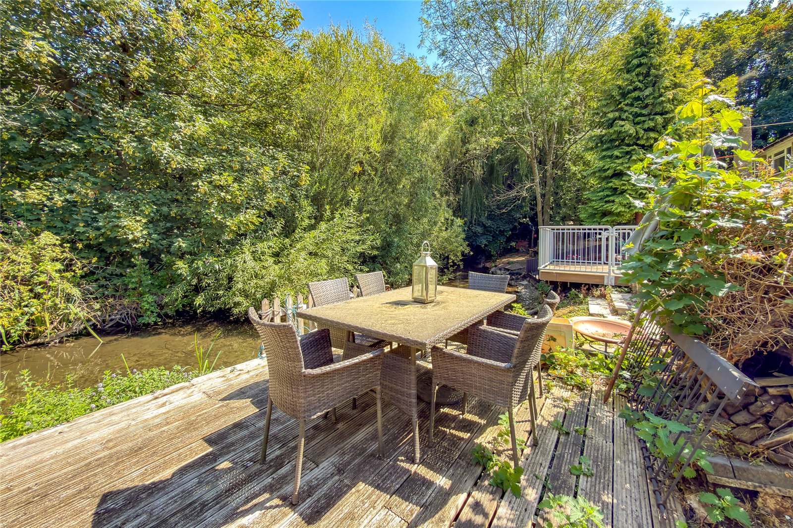 2 bed maisonette for sale in The Beeches, Park Street, St. Albans, Hertfordshire, AL2  - Property Image 9