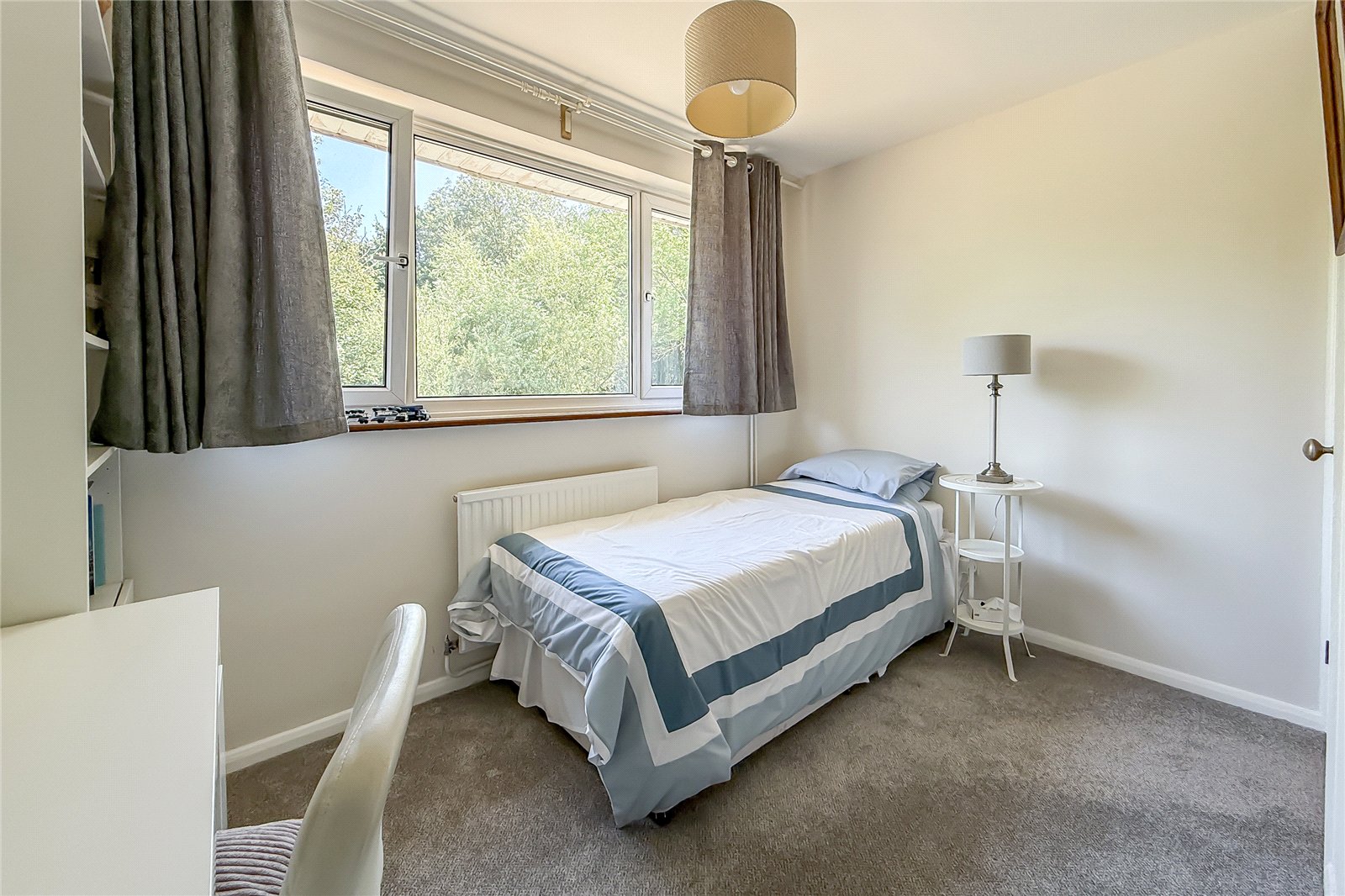 2 bed maisonette for sale in The Beeches, Park Street, St. Albans, Hertfordshire, AL2  - Property Image 17