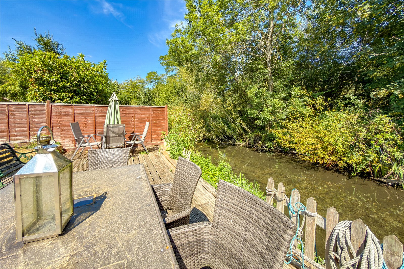 2 bed maisonette for sale in The Beeches, Park Street, St. Albans, Hertfordshire, AL2  - Property Image 19