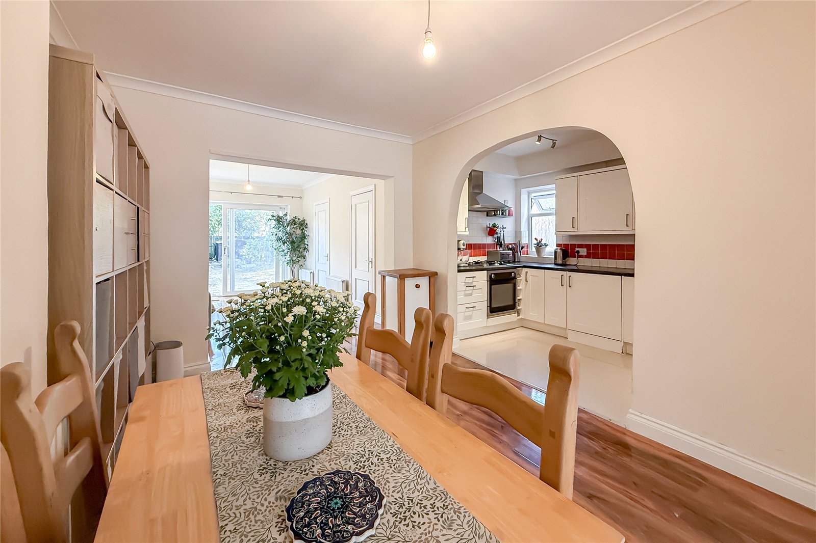 3 bed semi-detached house for sale in Wynchlands Crescent, St. Albans, Hertfordshire, AL4  - Property Image 3