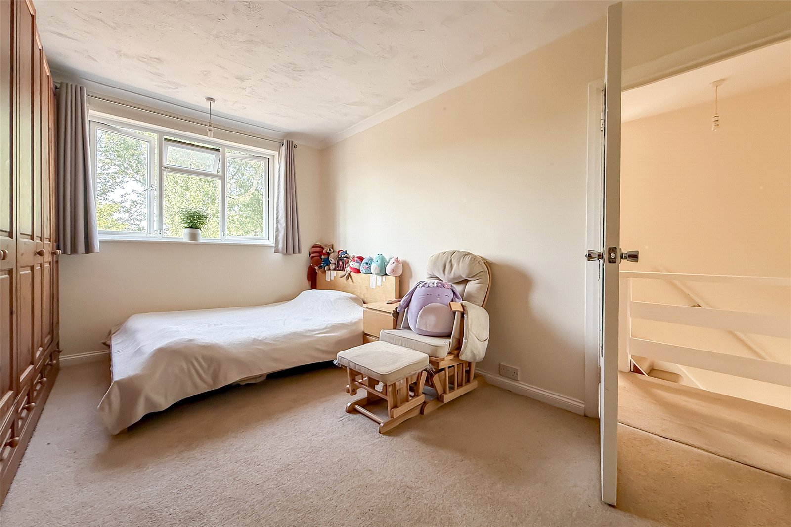 3 bed semi-detached house for sale in Wynchlands Crescent, St. Albans, Hertfordshire, AL4  - Property Image 10