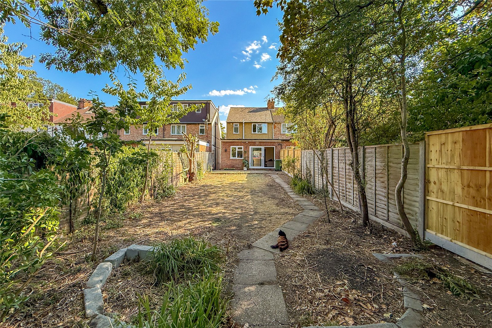 3 bed semi-detached house for sale in Wynchlands Crescent, St. Albans, Hertfordshire, AL4  - Property Image 9
