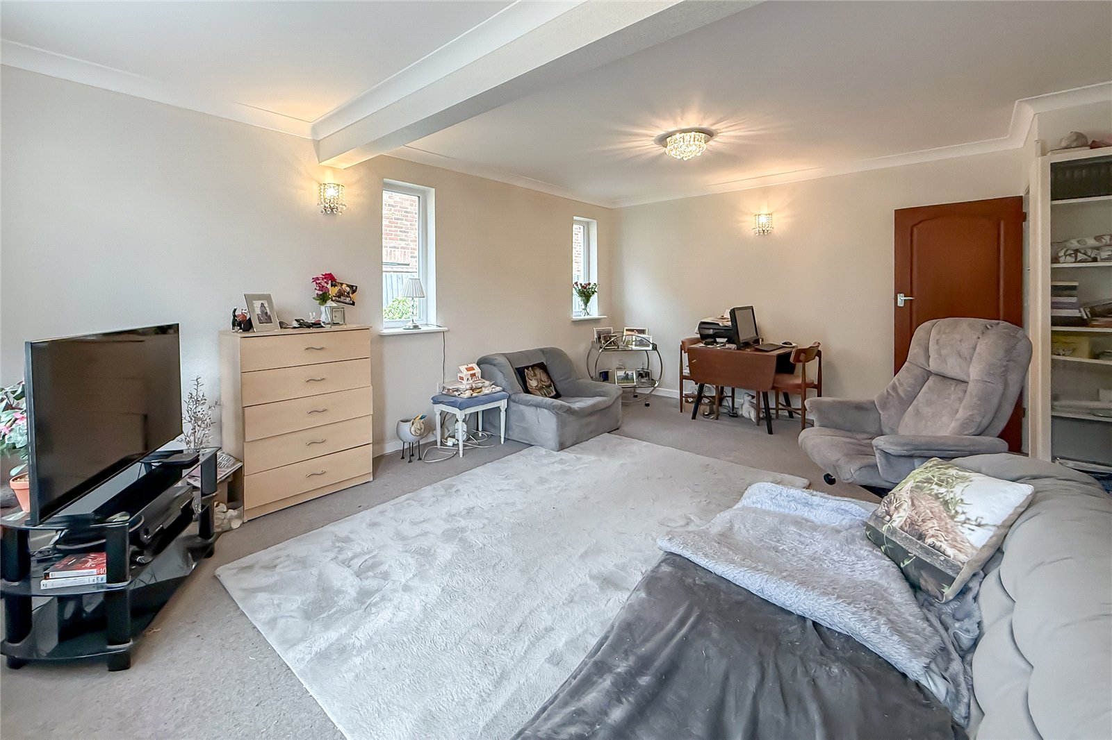 3 bed detached bungalow for sale in The Uplands, Bricket Wood, St. Albans, Hertfordshire, AL2 - Property Image 3