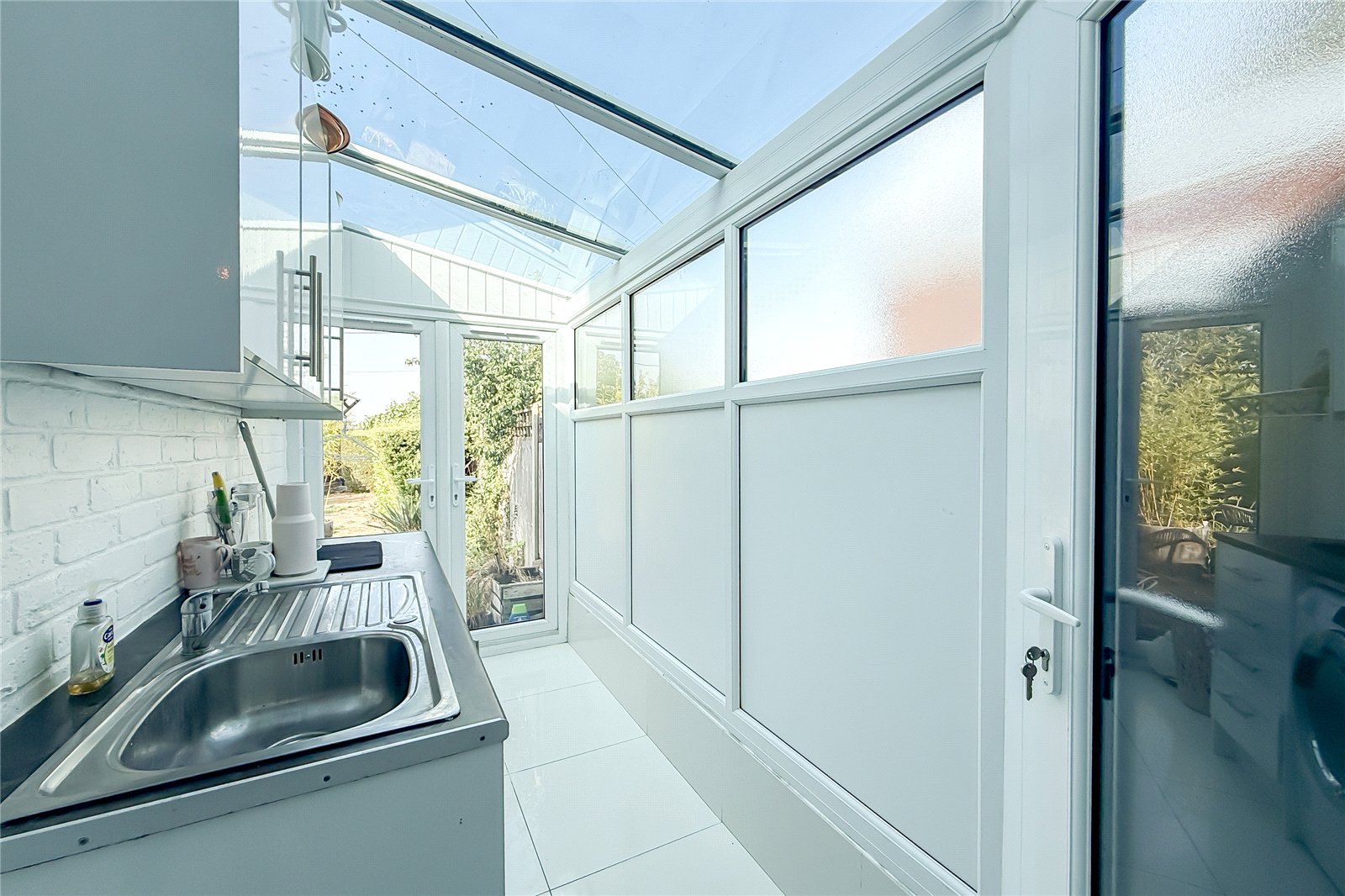 3 bed terraced house for sale in Radlett Road, Colney Street, St. Albans, Hertfordshire, AL2  - Property Image 5