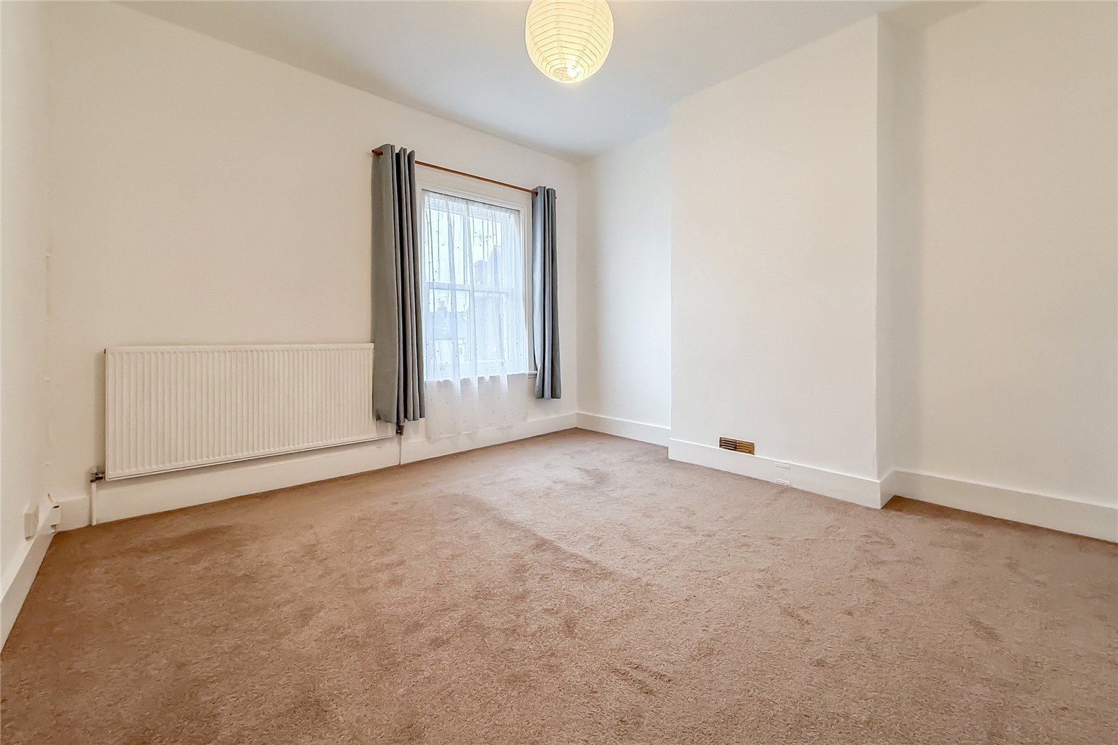 2 bed terraced house for sale in Sopwell Lane, St. Albans, Hertfordshire, AL1  - Property Image 6