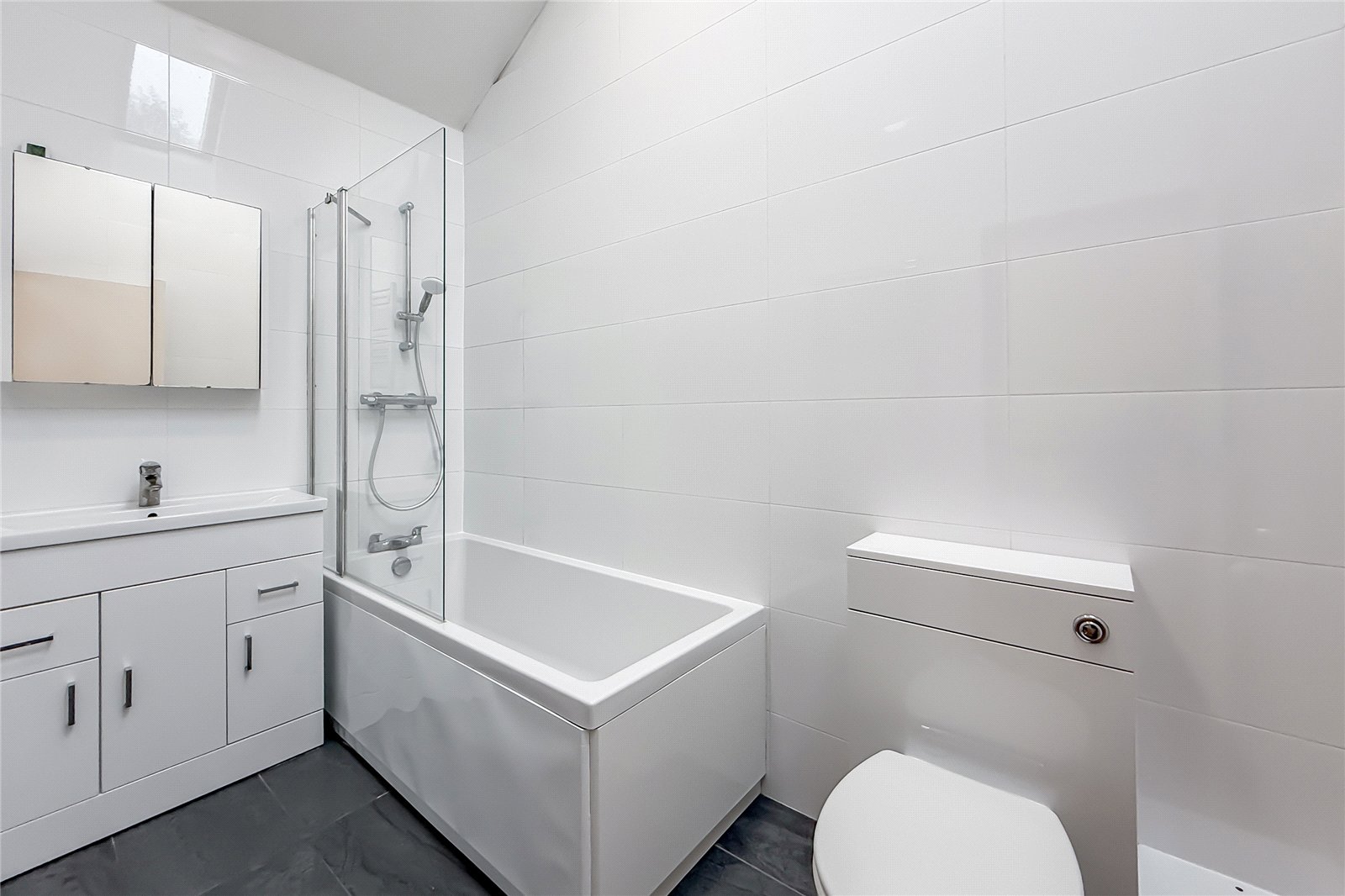2 bed terraced house for sale in Sopwell Lane, St. Albans, Hertfordshire, AL1  - Property Image 8