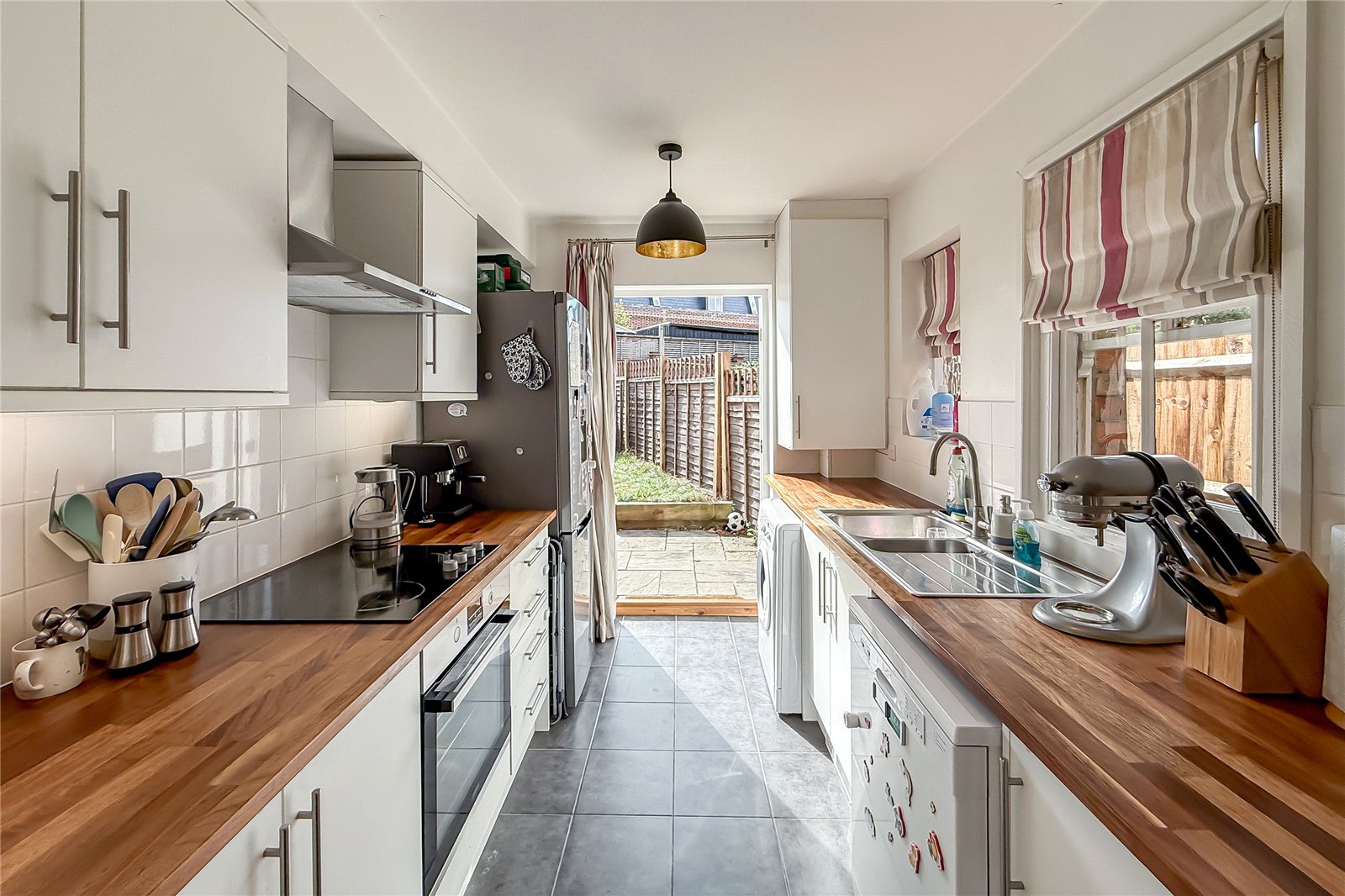 3 bed terraced house for sale in Church Street, St. Albans, Hertfordshire, AL3 - Property Image 4