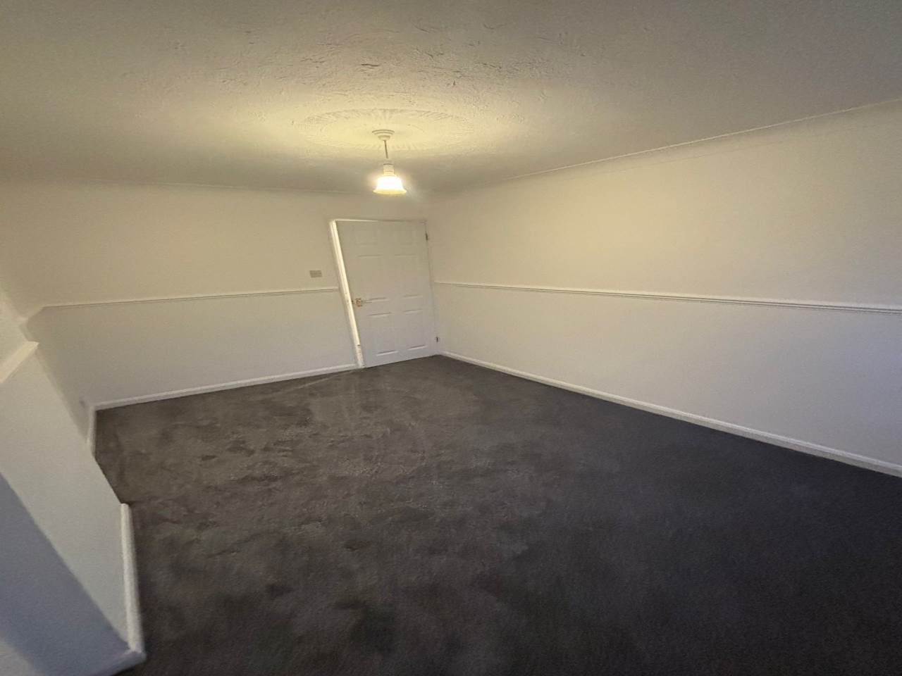 3 bed terraced house to rent in Landseer Court, Haverhill, CB9  - Property Image 5