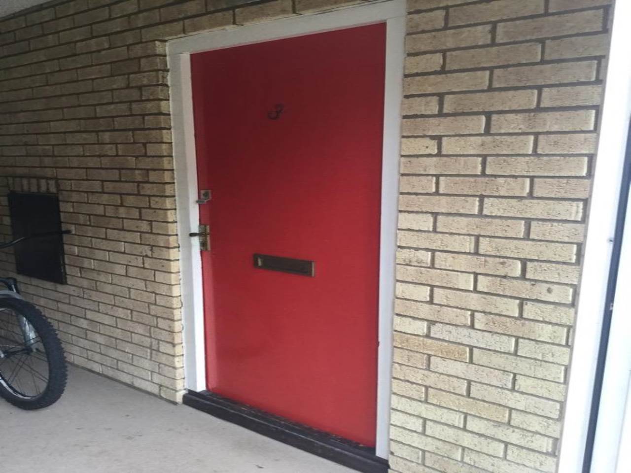 1 bed flat to rent in Slades Close, Glemsford, CO10  - Property Image 1
