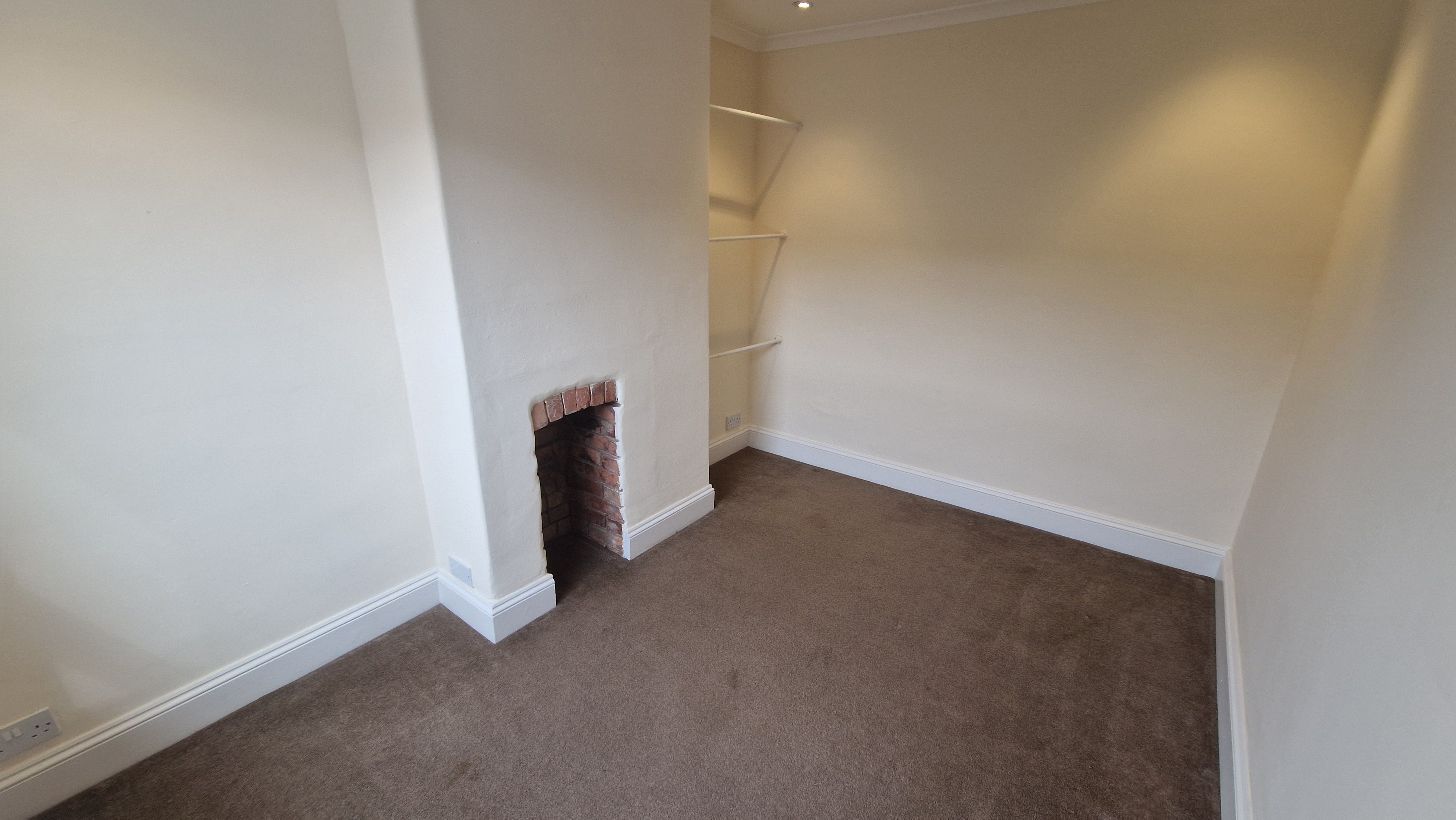 3 bed terraced house to rent in Albemarle Road, Taunton, TA1 6