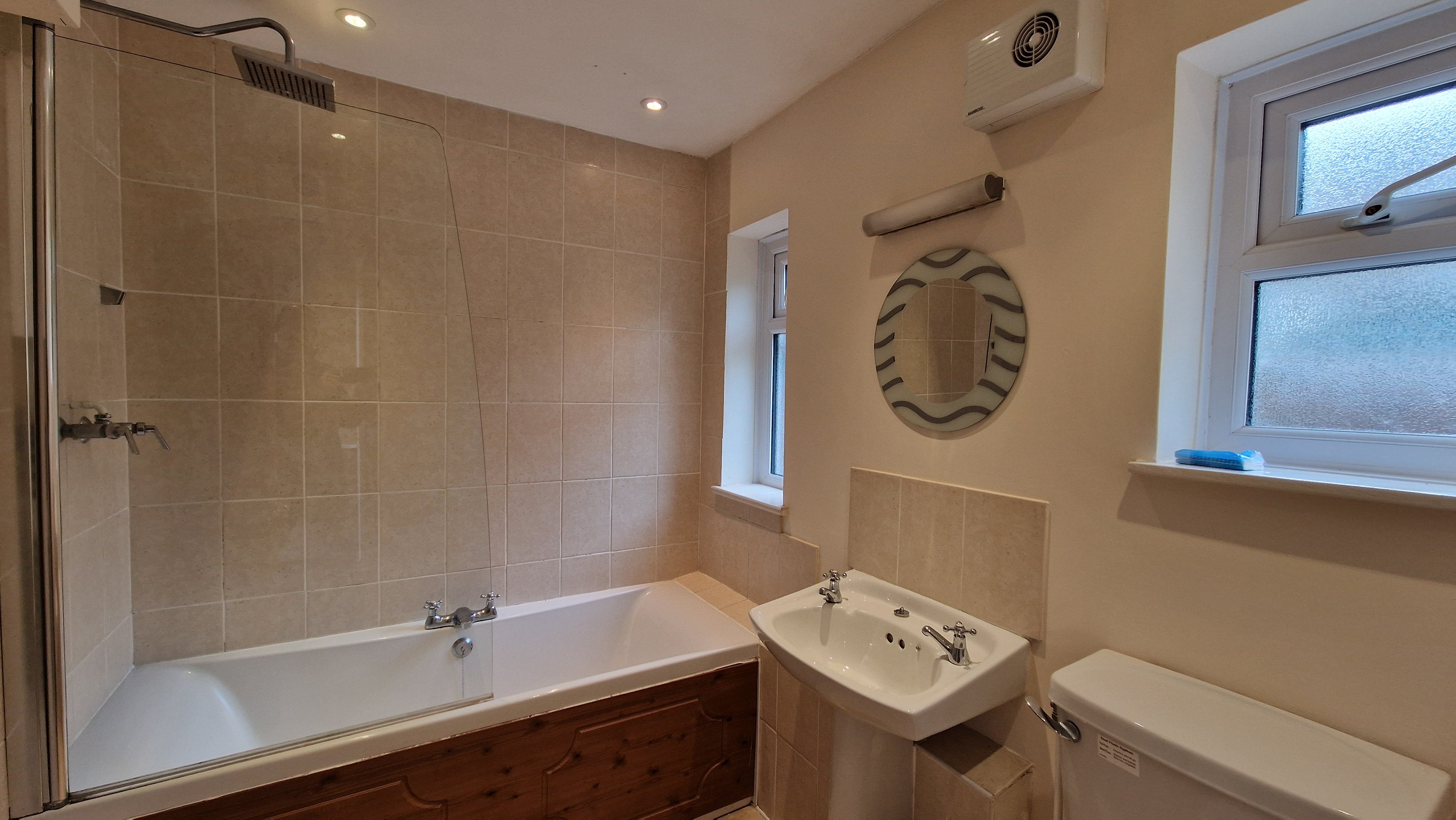 3 bed terraced house to rent in Albemarle Road, Taunton, TA1  - Property Image 5