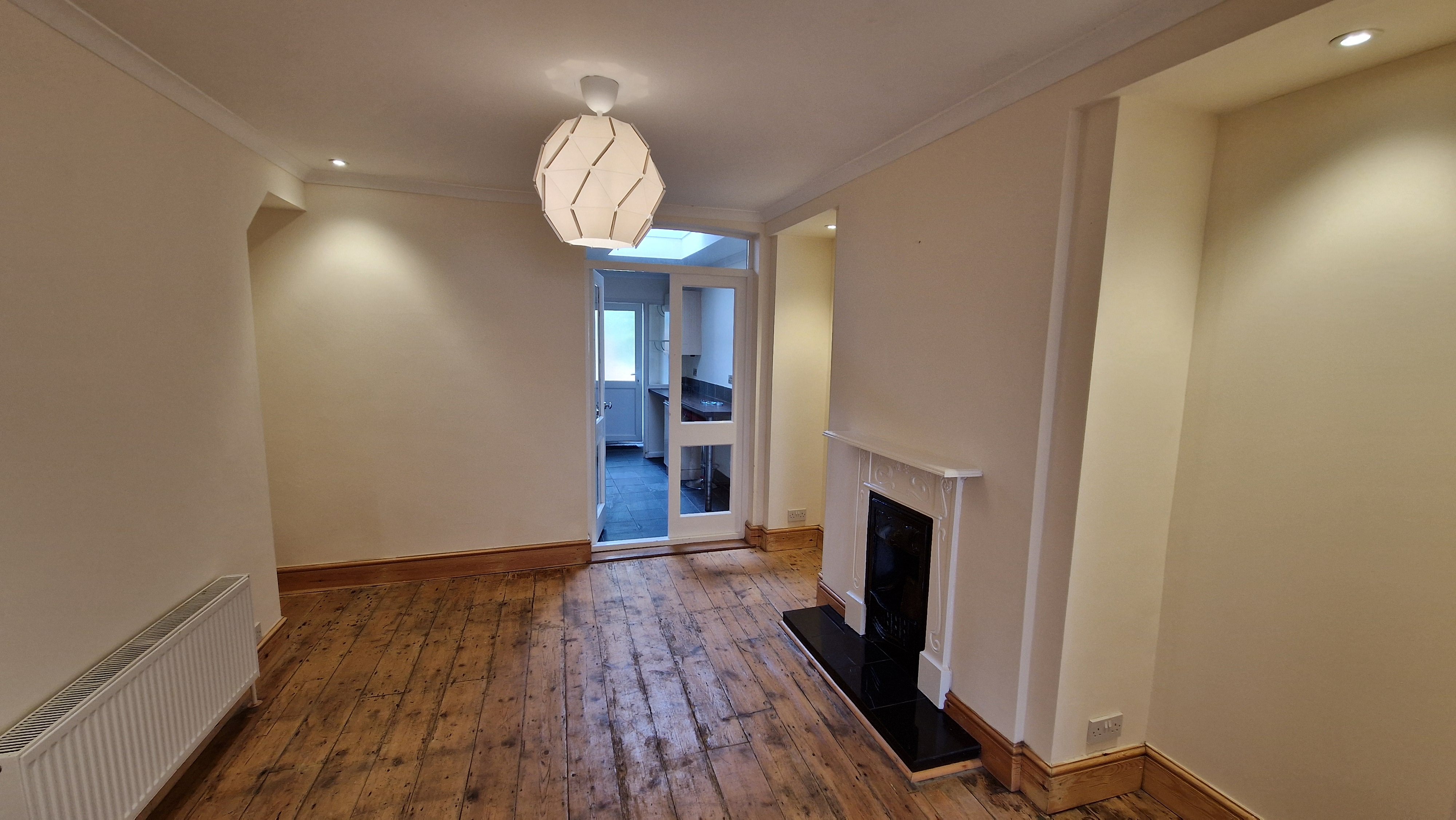 3 bed terraced house to rent in Albemarle Road, Taunton, TA1  - Property Image 3