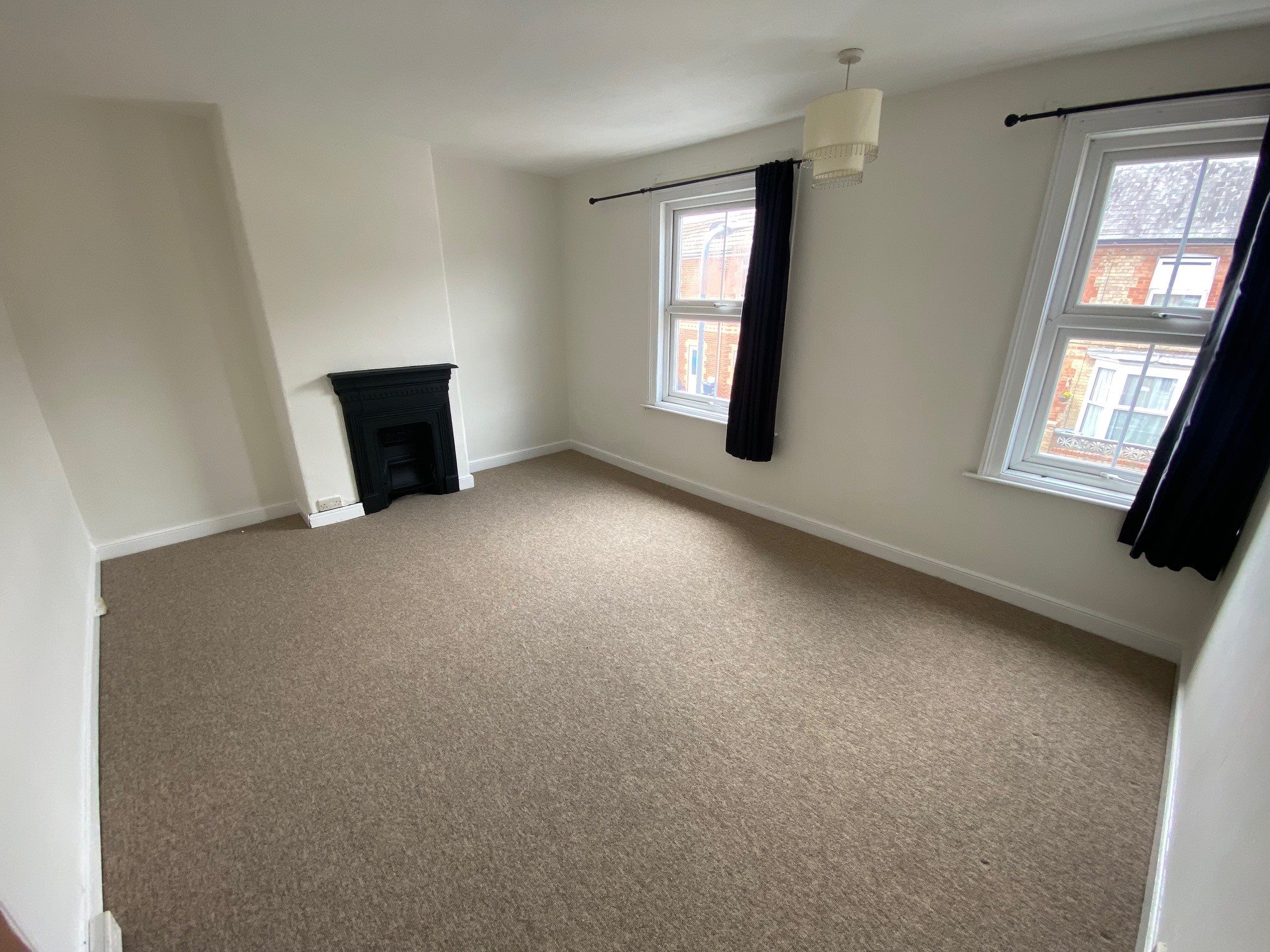 3 bed terraced house to rent in Winchester Street, Taunton, TA1 6