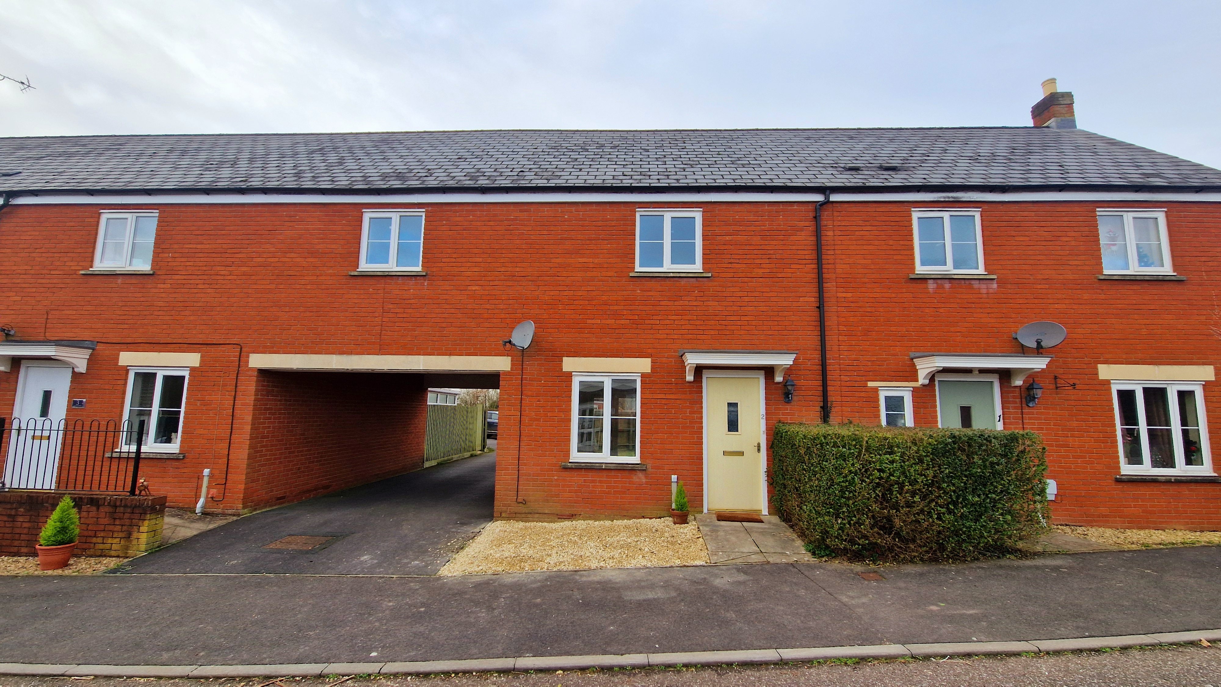 3 bed terraced house to rent in Riverside, Hemyock, EX15 - Property Image 1
