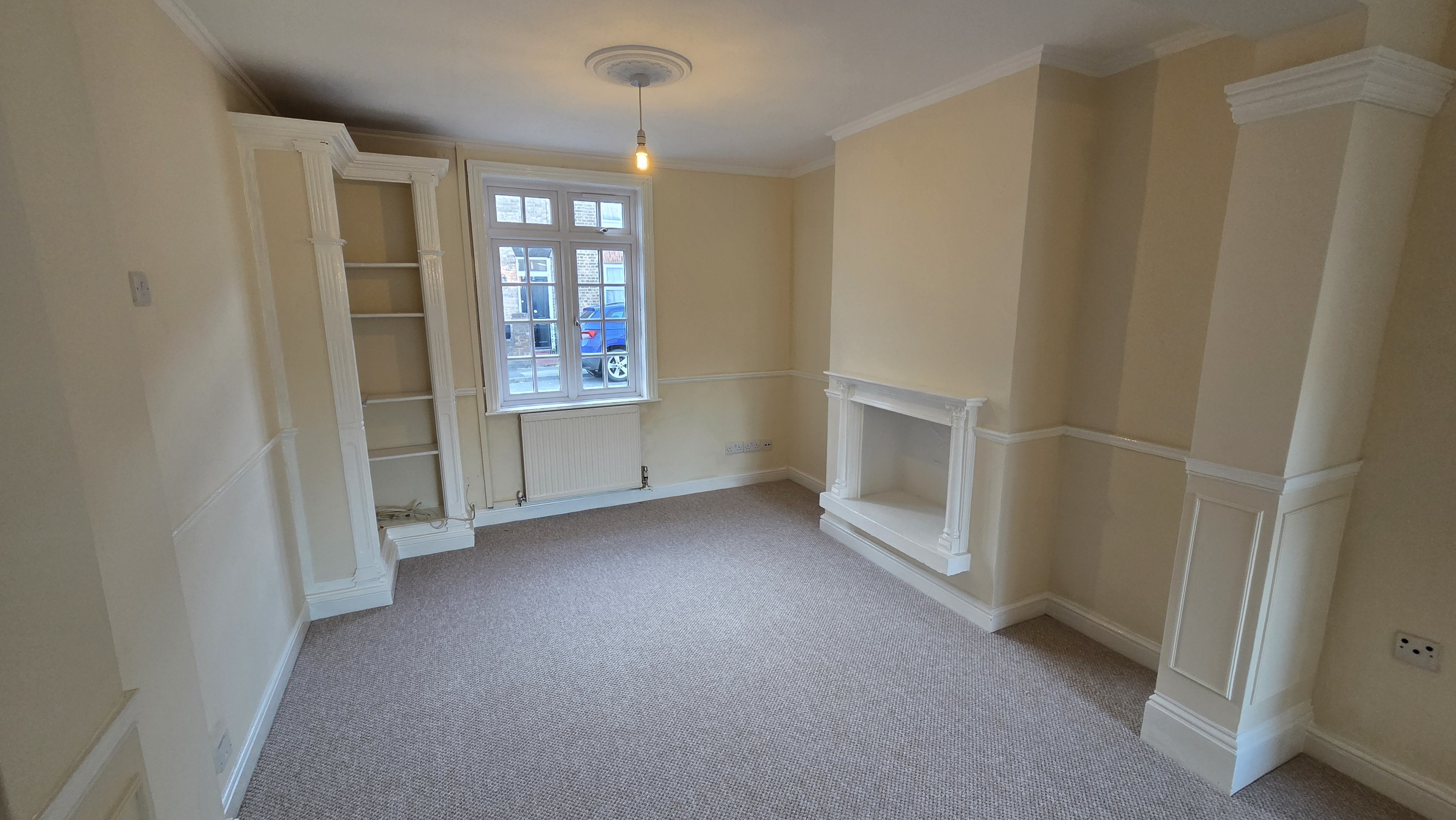 3 bed terraced house to rent in Thomas Street, Taunton, TA2 1