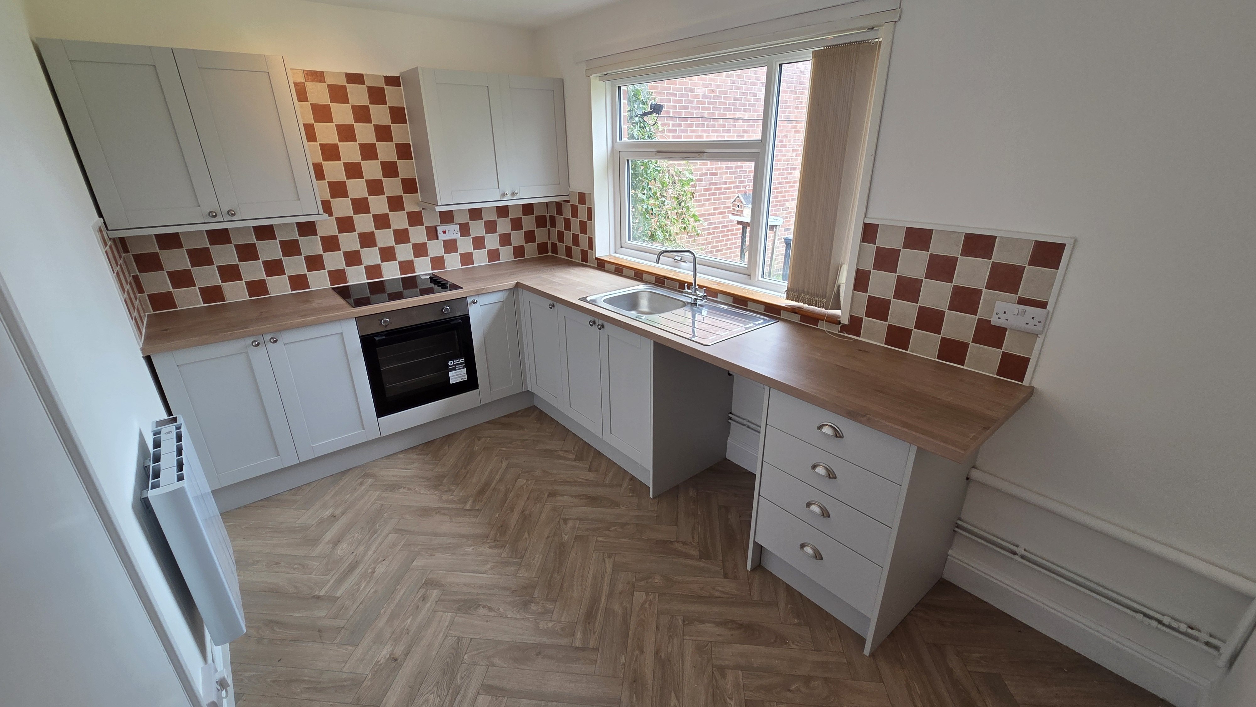 2 bed flat to rent in Bacon Drive, Taunton, TA1 2