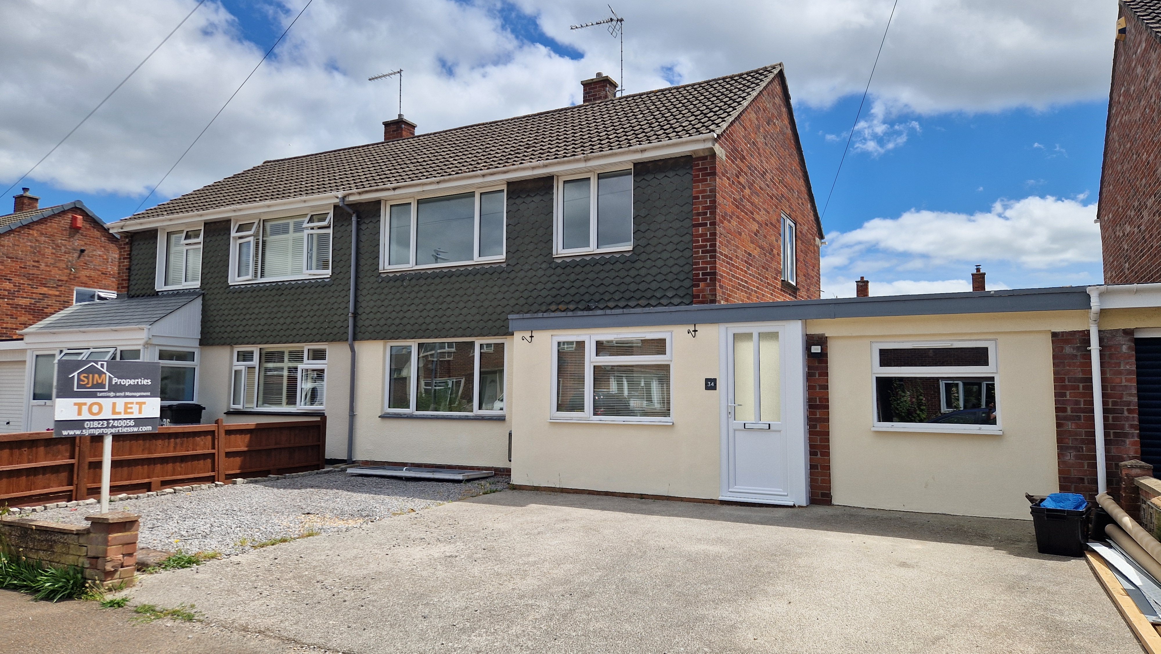 4 bed semi-detached house to rent in Taunton, Somerset, TA2 - Property Image 1
