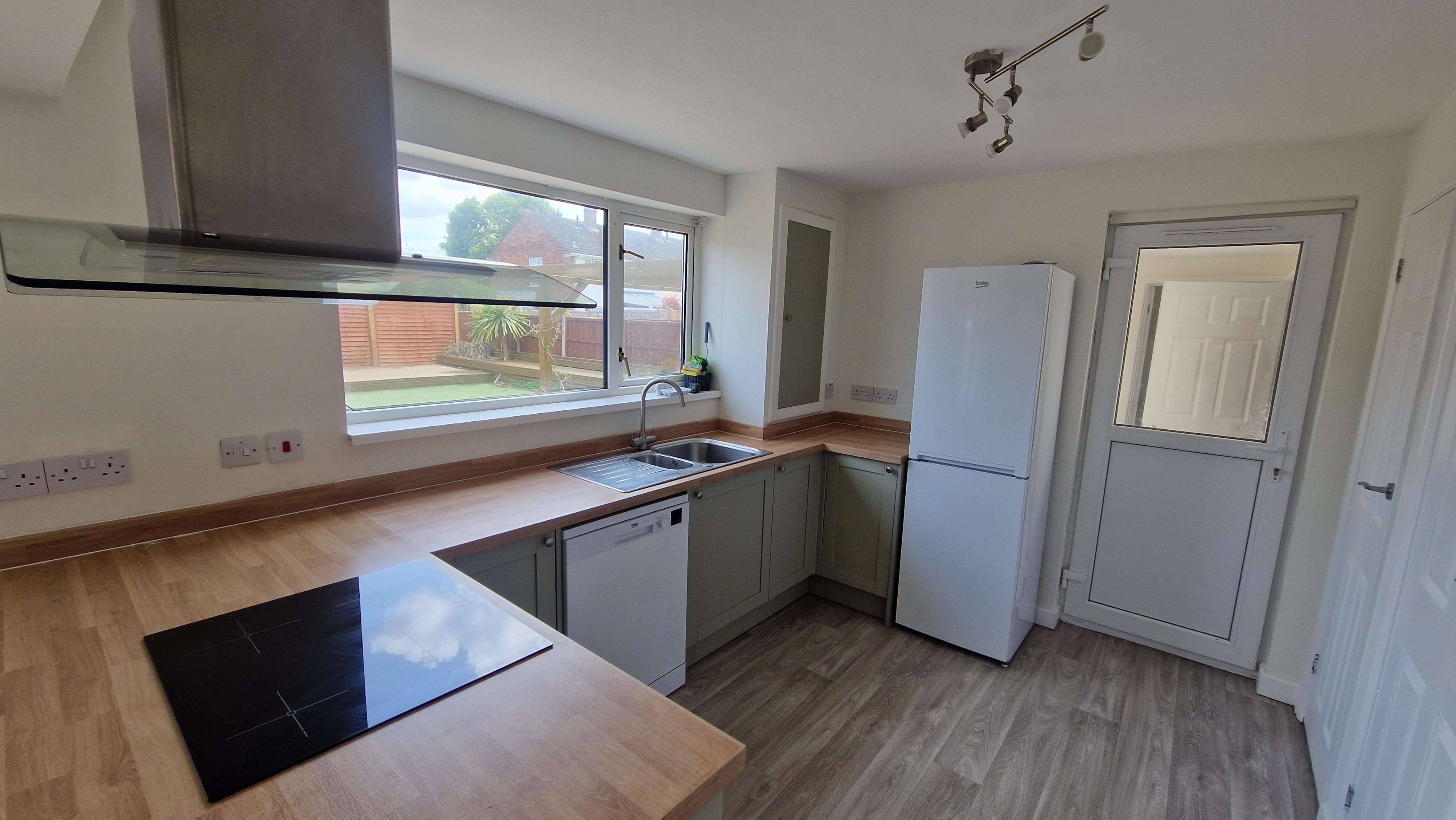 4 bed semi-detached house to rent in Taunton, Somerset, TA2  - Property Image 6