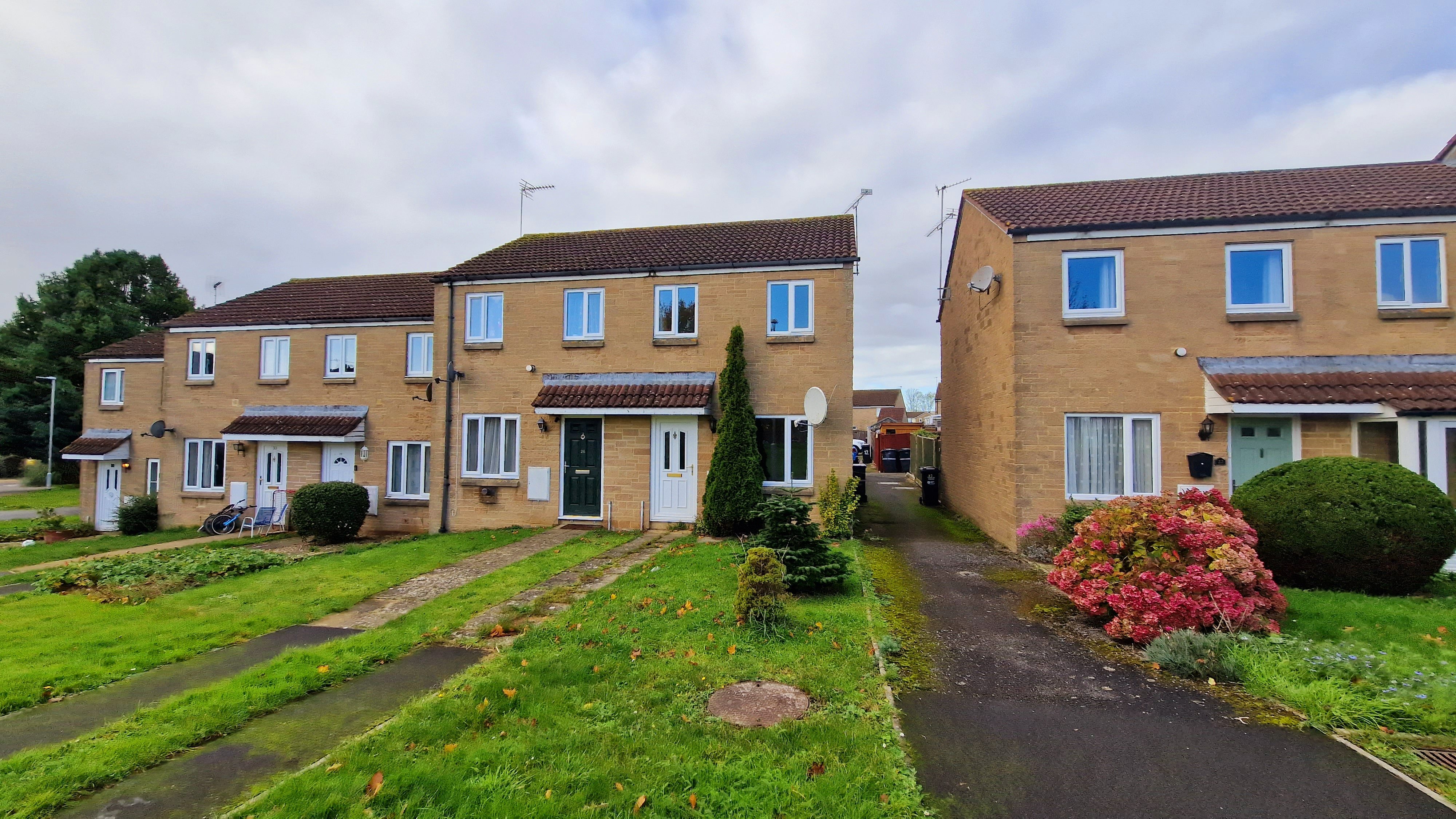 2 bed end of terrace house to rent in Pound Close, Yeovil, BA21 - Property Image 1