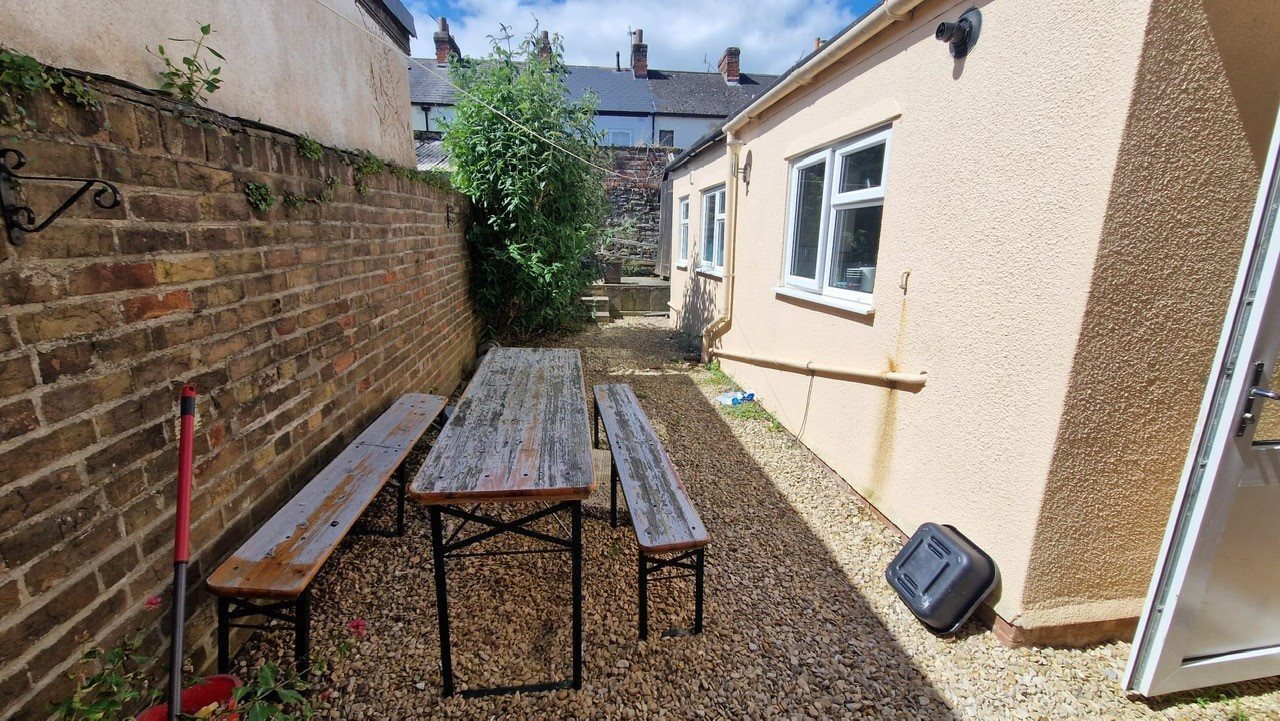 1 bed house / flat share to rent in South Street, TA1 4
