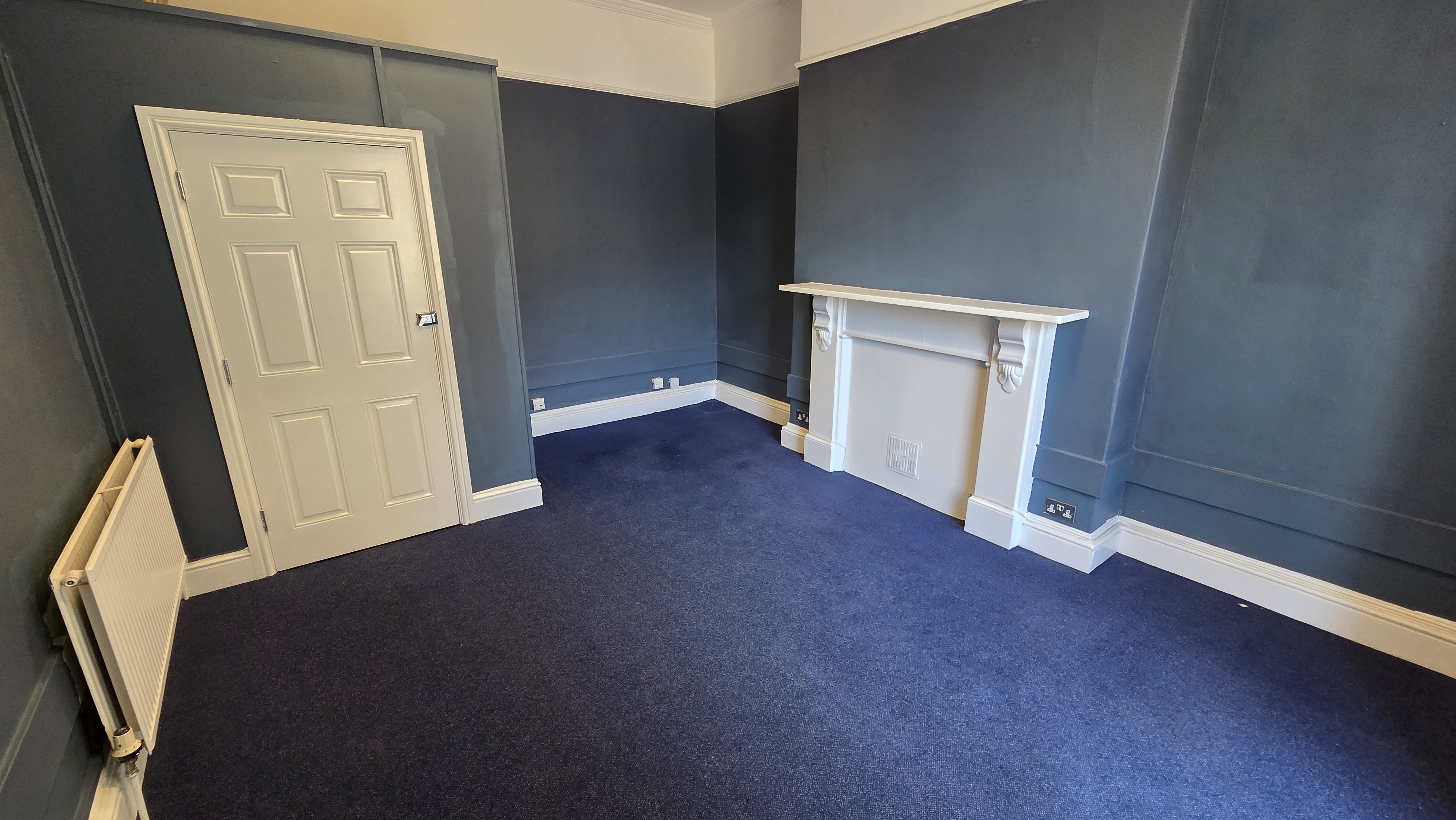 To rent in The Crescent, Ground floor front office, TA1  - Property Image 2