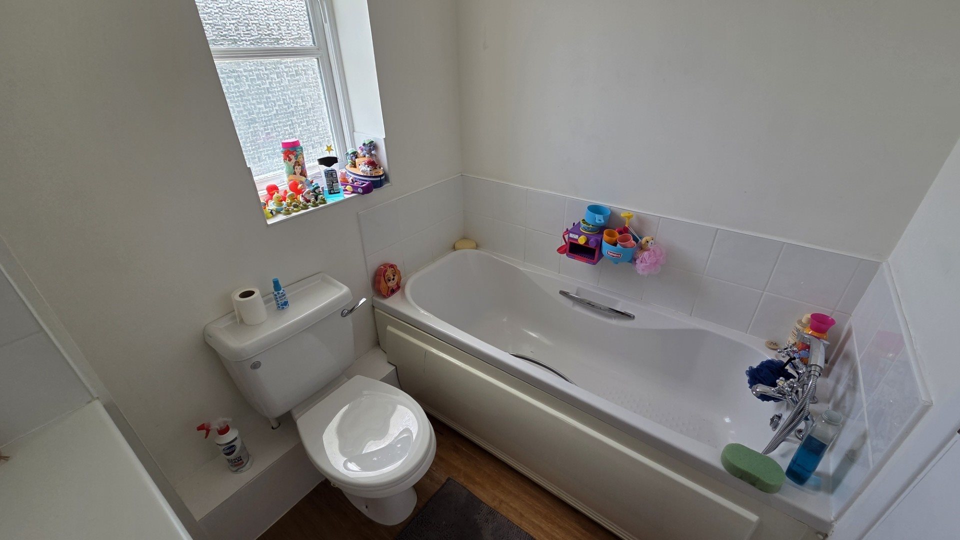 3 bed detached house to rent in Compton Close, Taunton, TA2  - Property Image 9