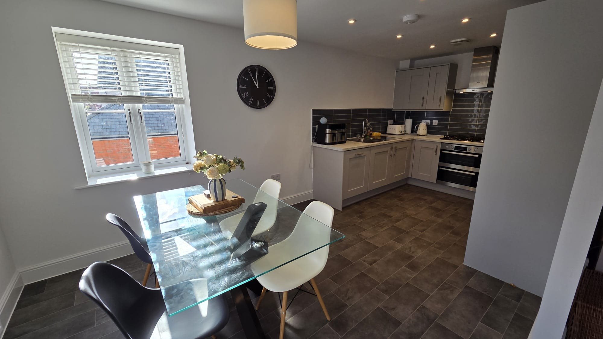 2 bed coach house to rent in Shapland Court, Shapland Road, TA21  - Property Image 3
