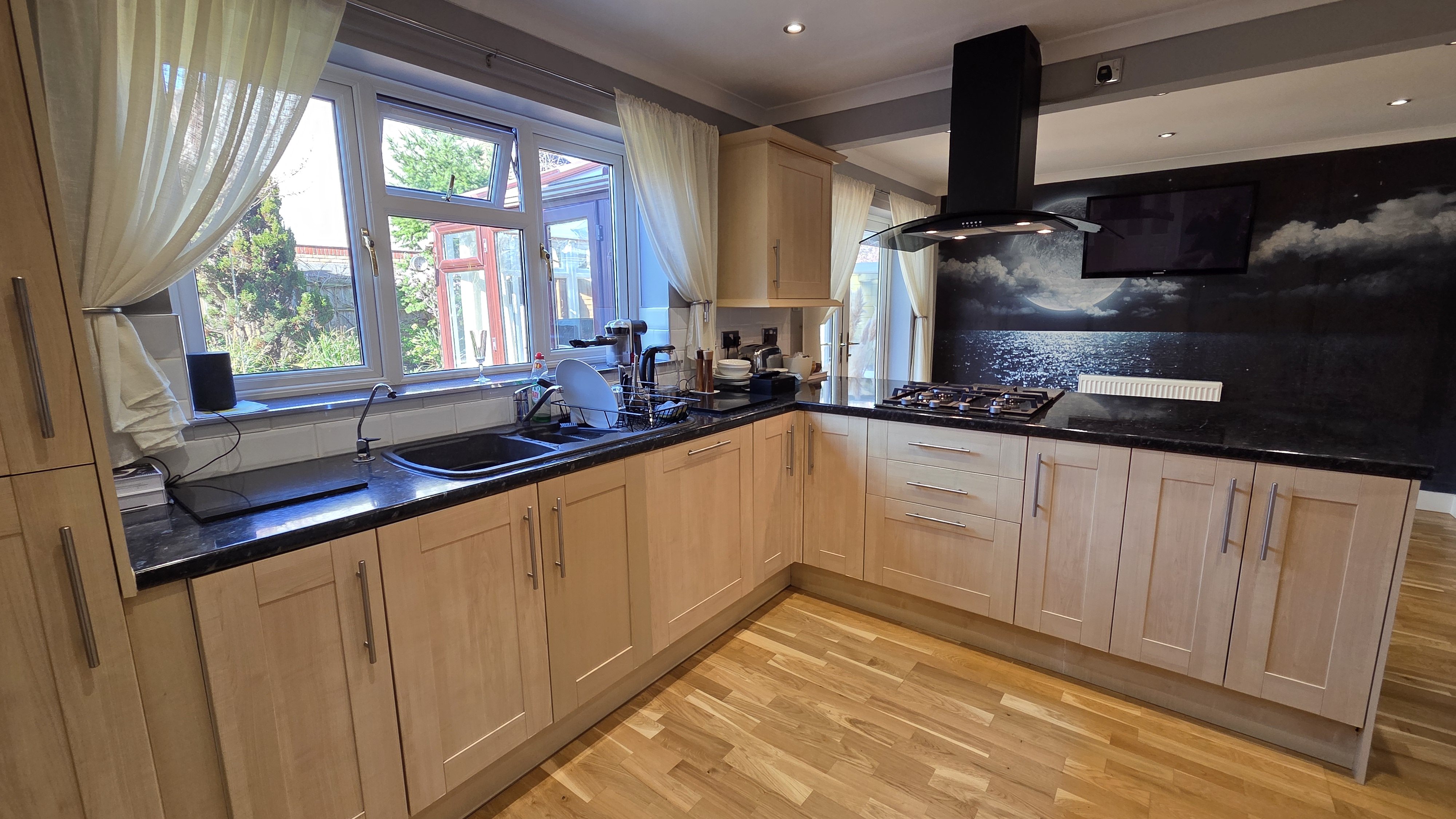 4 bed detached house to rent in Gillards Close, Rockwell Green, TA21  - Property Image 5