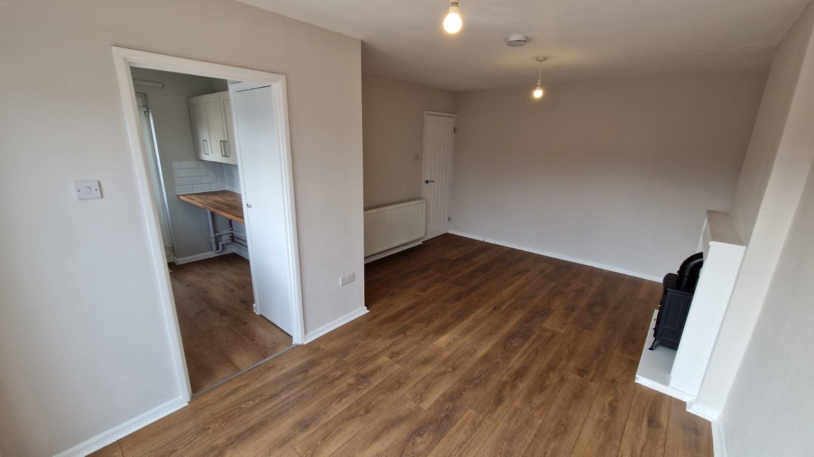 2 bed bungalow to rent in Burchs Close, Taunton, TA1 2