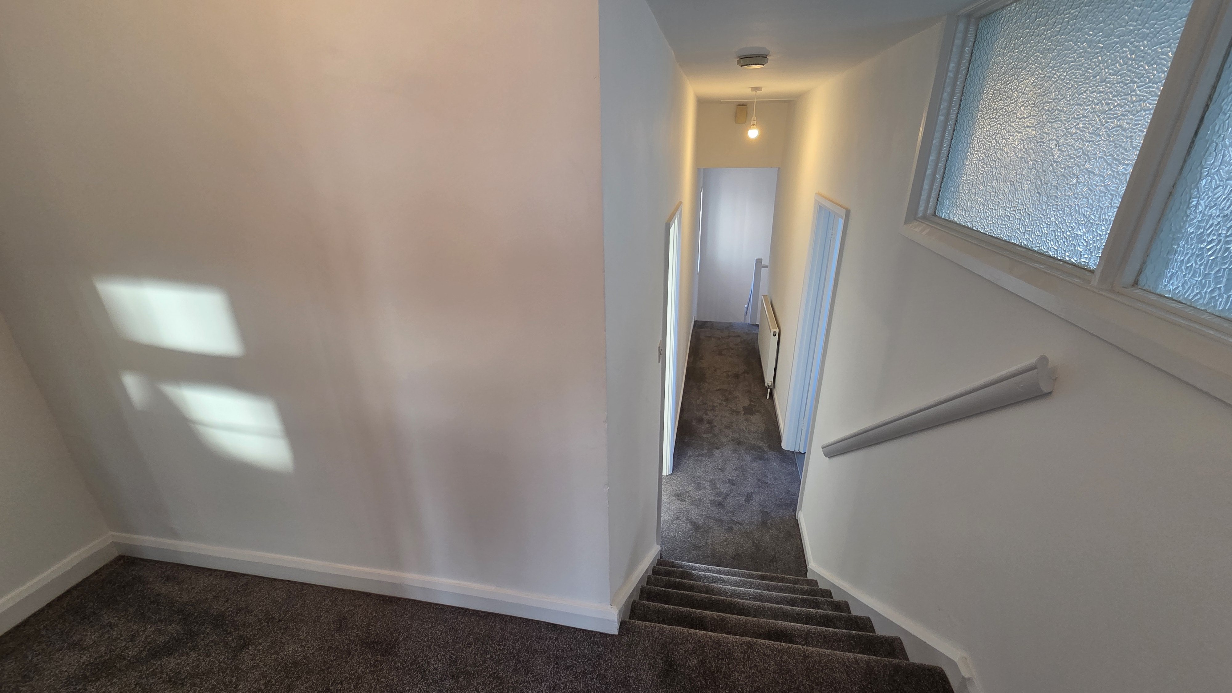 2 bed flat to rent in Bridge Street, Taunton, TA1 3