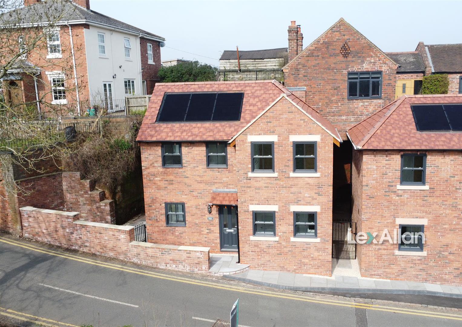 Sandstone Cottage, Caunsall Road, Caunsall