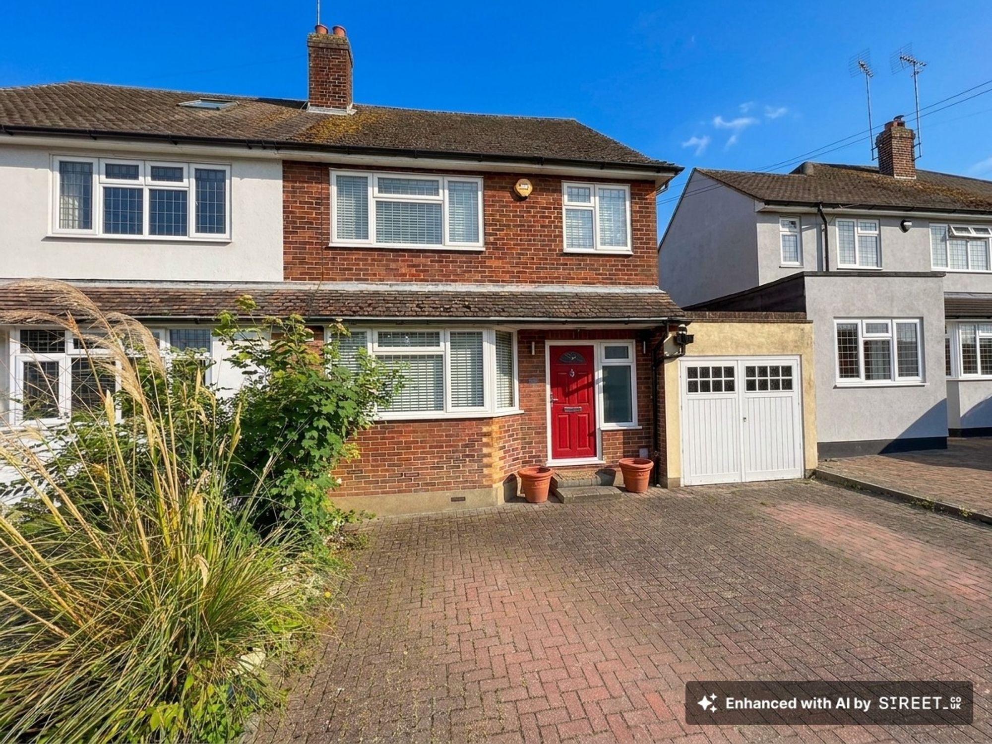 4 Bed Semi-Detached House For Sale In Common Road, Ingrave, CM13