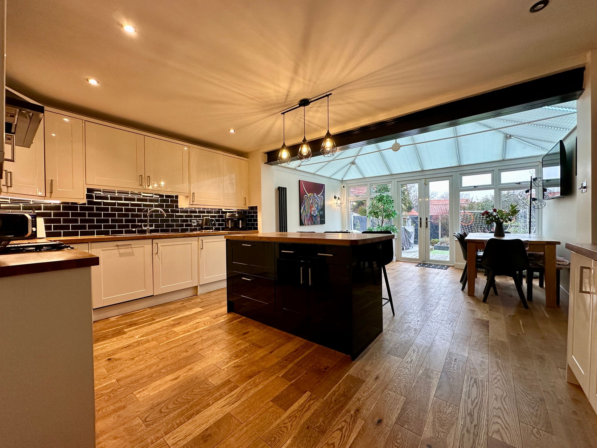 4 Bed Terraced House For Sale In Bramble Tye, Noak Bridge, SS15