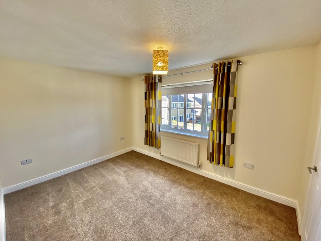 3 bed semi-detached house to rent in Steadings Way, Keighley, BD22 6SD  - Property Image 7