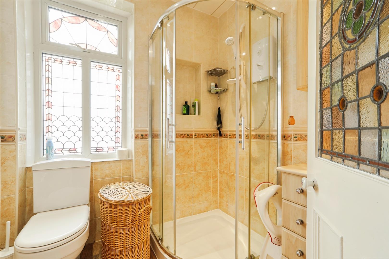 6 bed semi-detached house for sale in Highfield Lane, Keighley, BD21 2HU  - Property Image 7