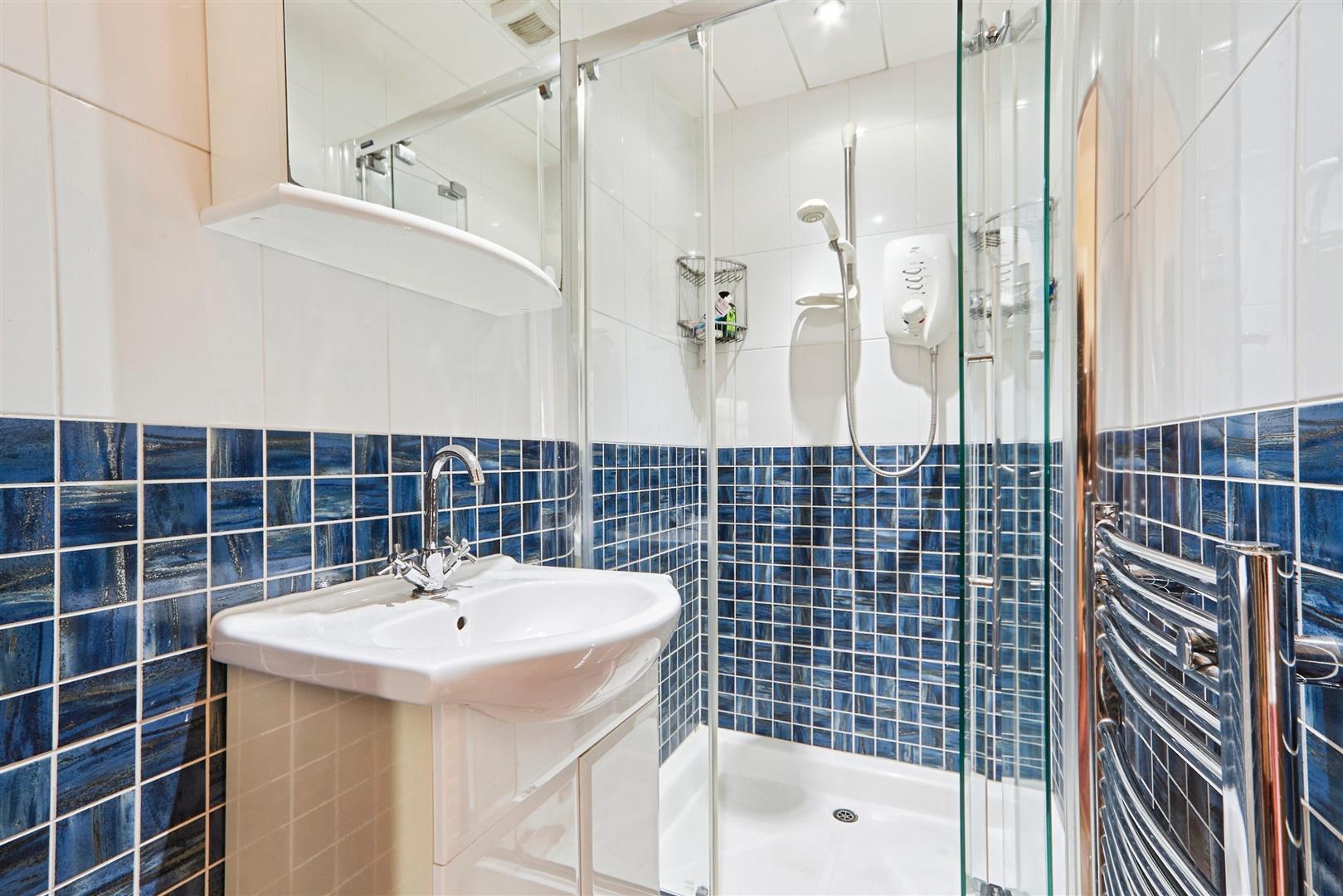 6 bed semi-detached house for sale in Highfield Lane, Keighley, BD21 2HU 9