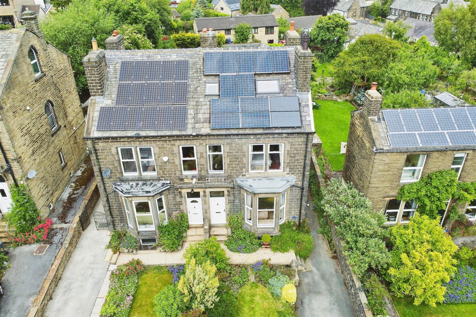 6 bed semi-detached house for sale in Highfield Lane, Keighley, BD21 2HU  - Property Image 19